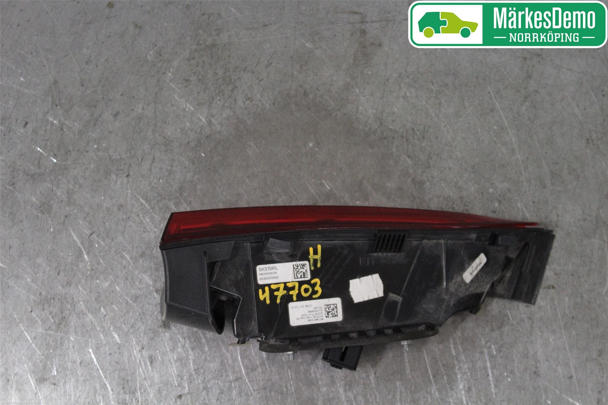 Skoda SCALA 19- Bakljus Lucka Hö