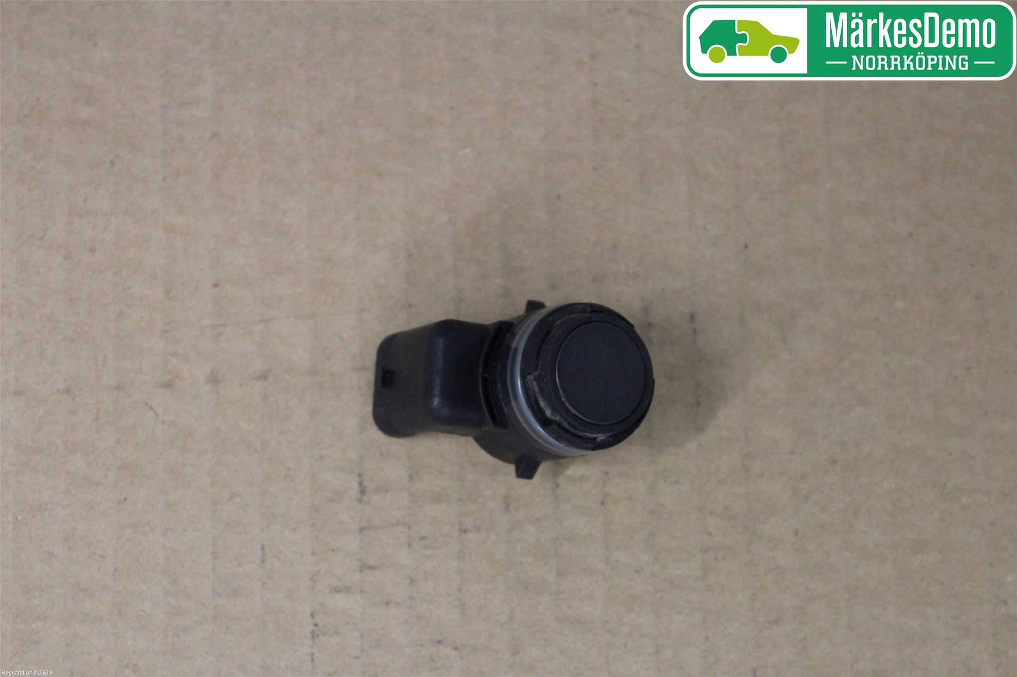Skoda SUPERB 16-24 Parkeringshjälp Backsensor