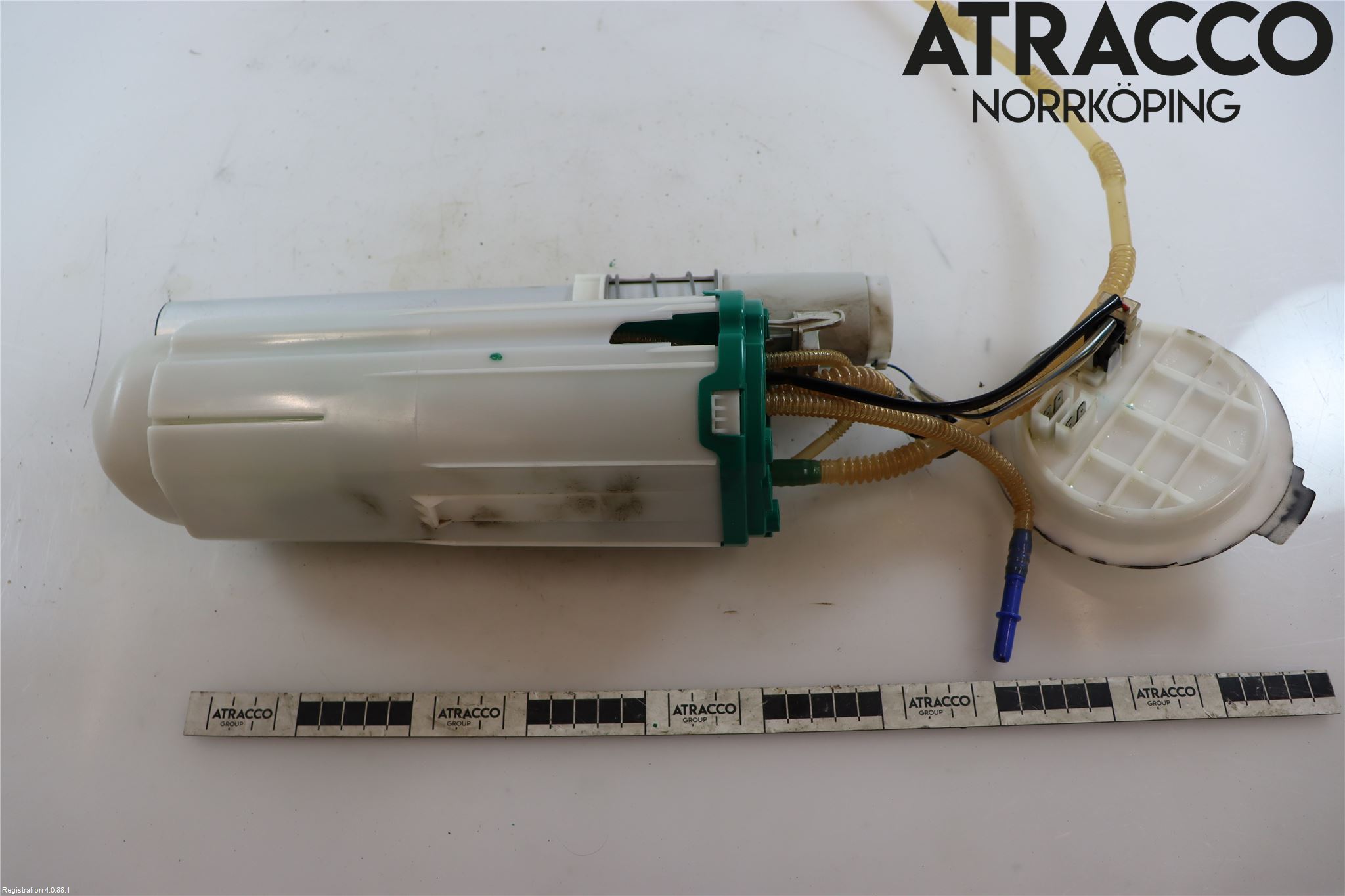 Audi A8/S8 4E  02-09 Bränslepump El