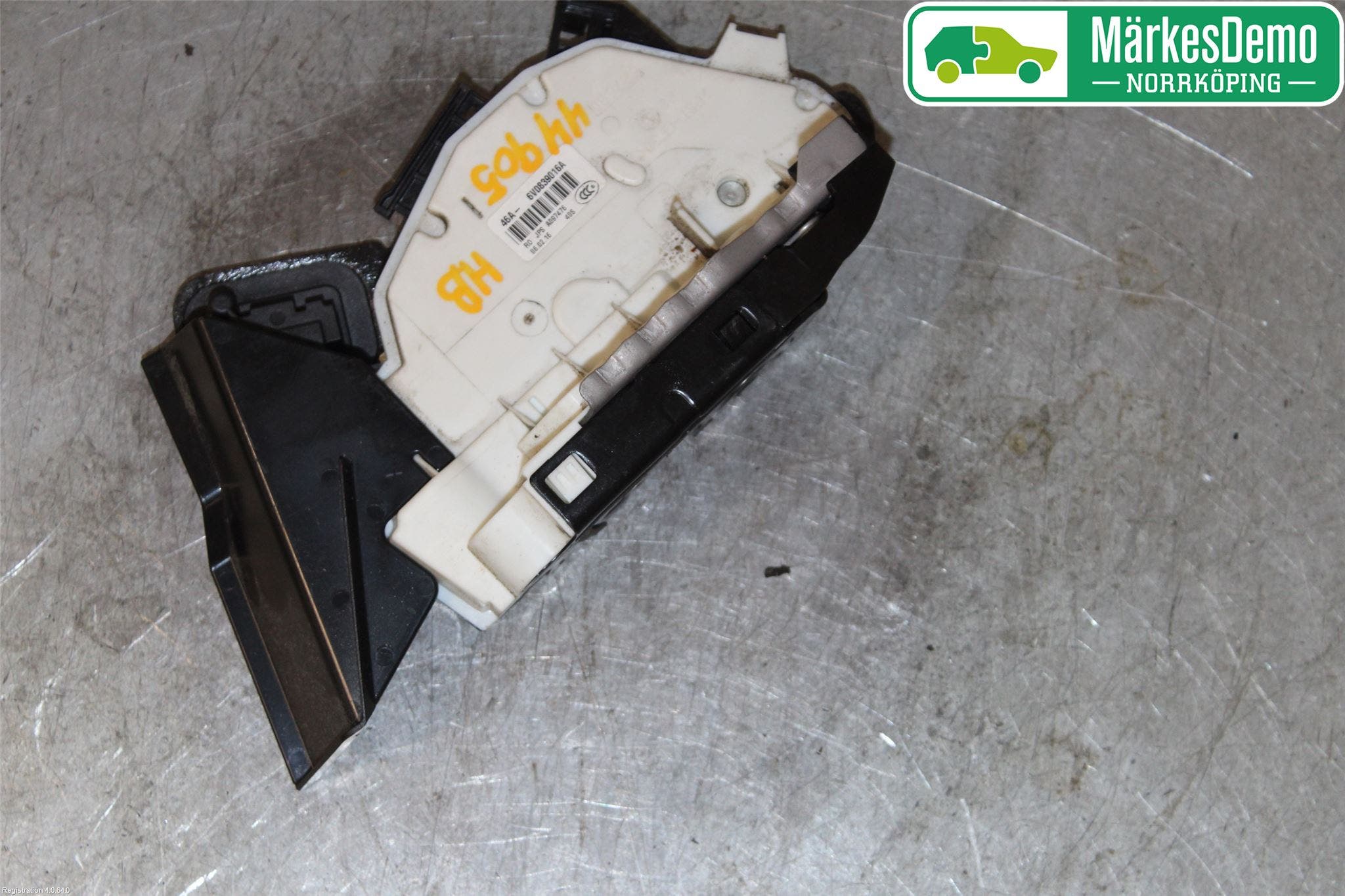 Skoda YETI Låskista-Dörrlås