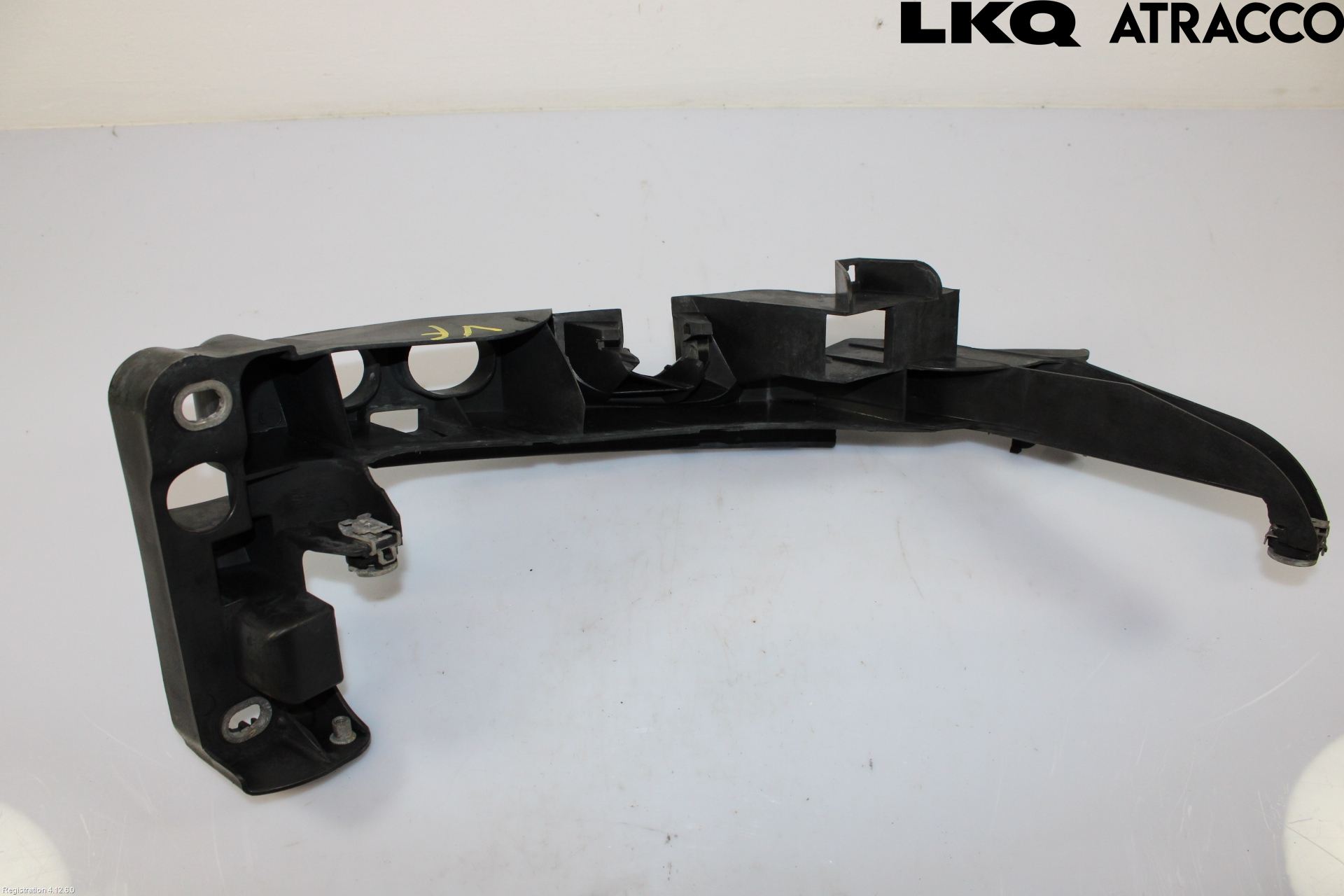 Audi A3/S3 05-13 Strålkastarsarg Vänster