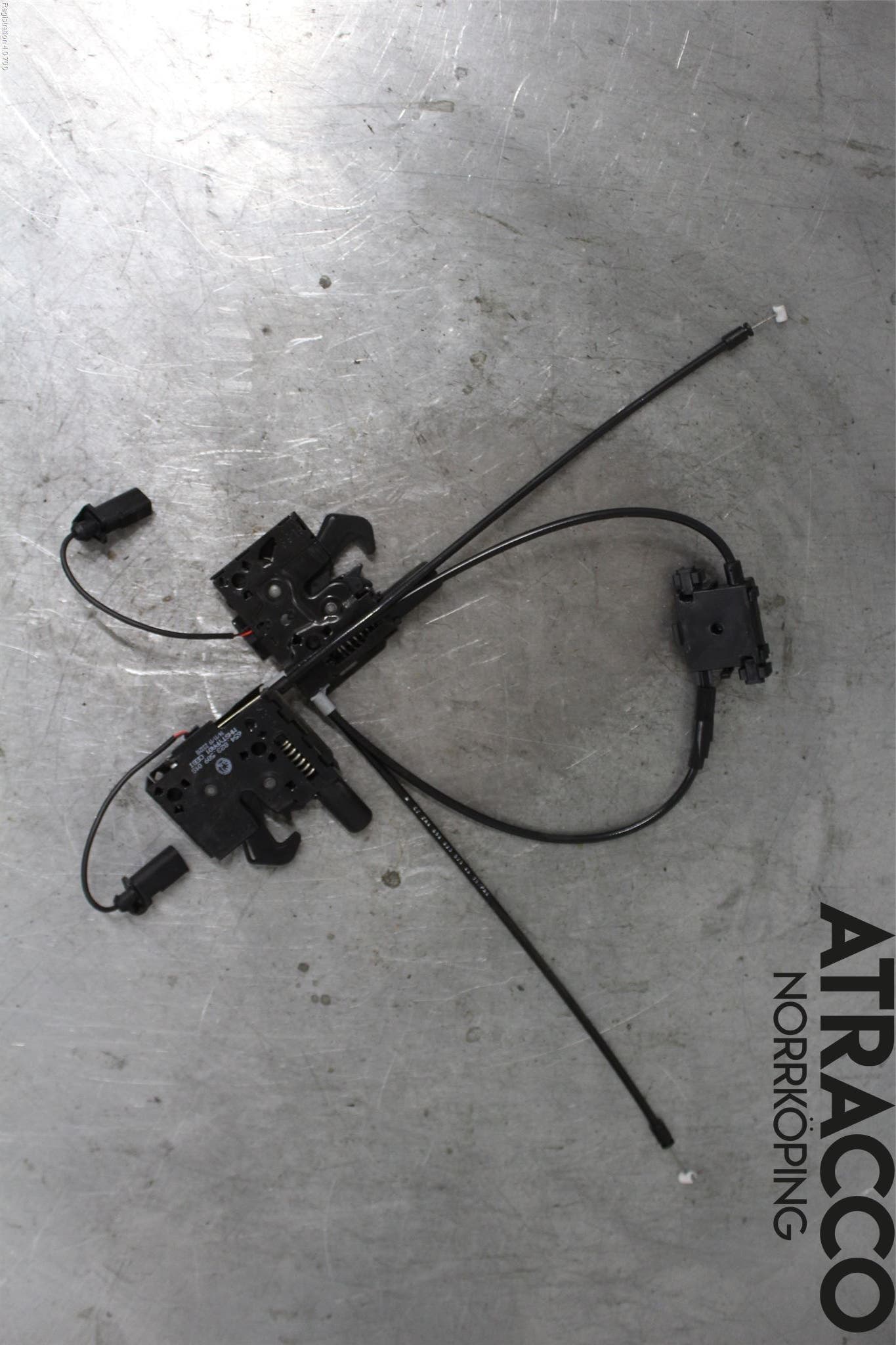 Skoda KAMIQ 20- Huvlås