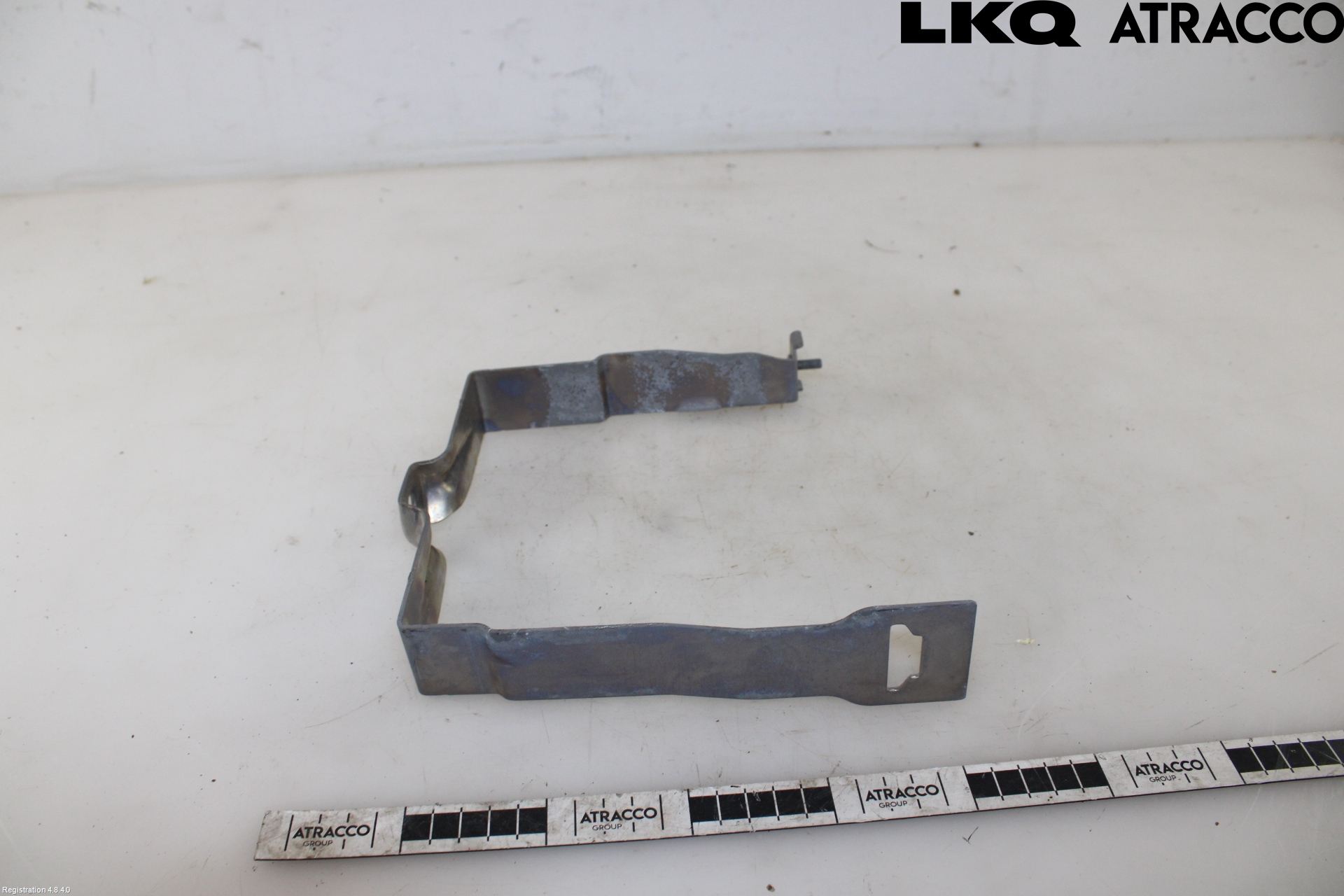 Volkswagen VW PASSAT 24- Batterilåda-Fäste-Hållare