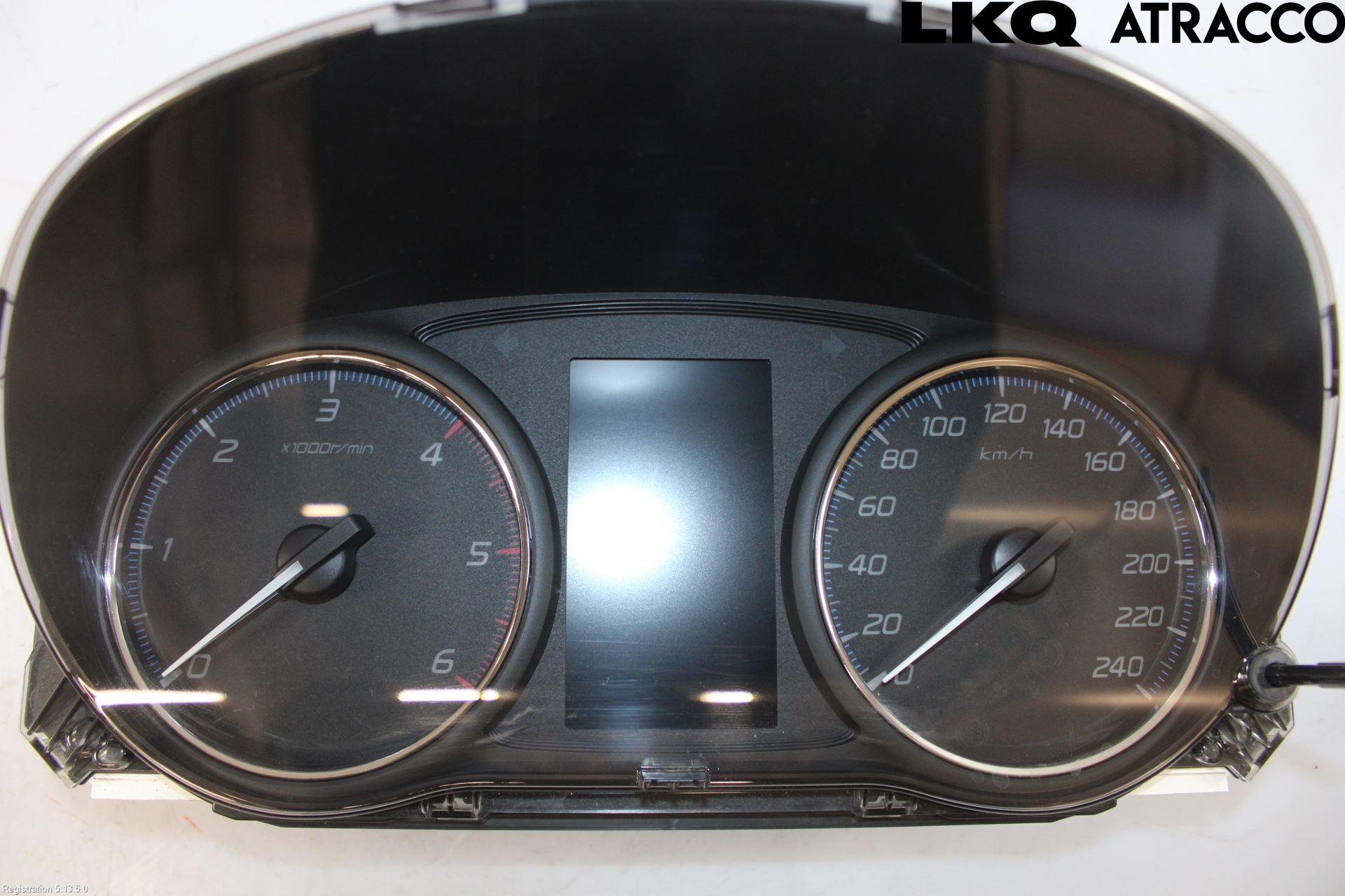 Mitsubishi OUTLANDER 13-21 Instrument Komb