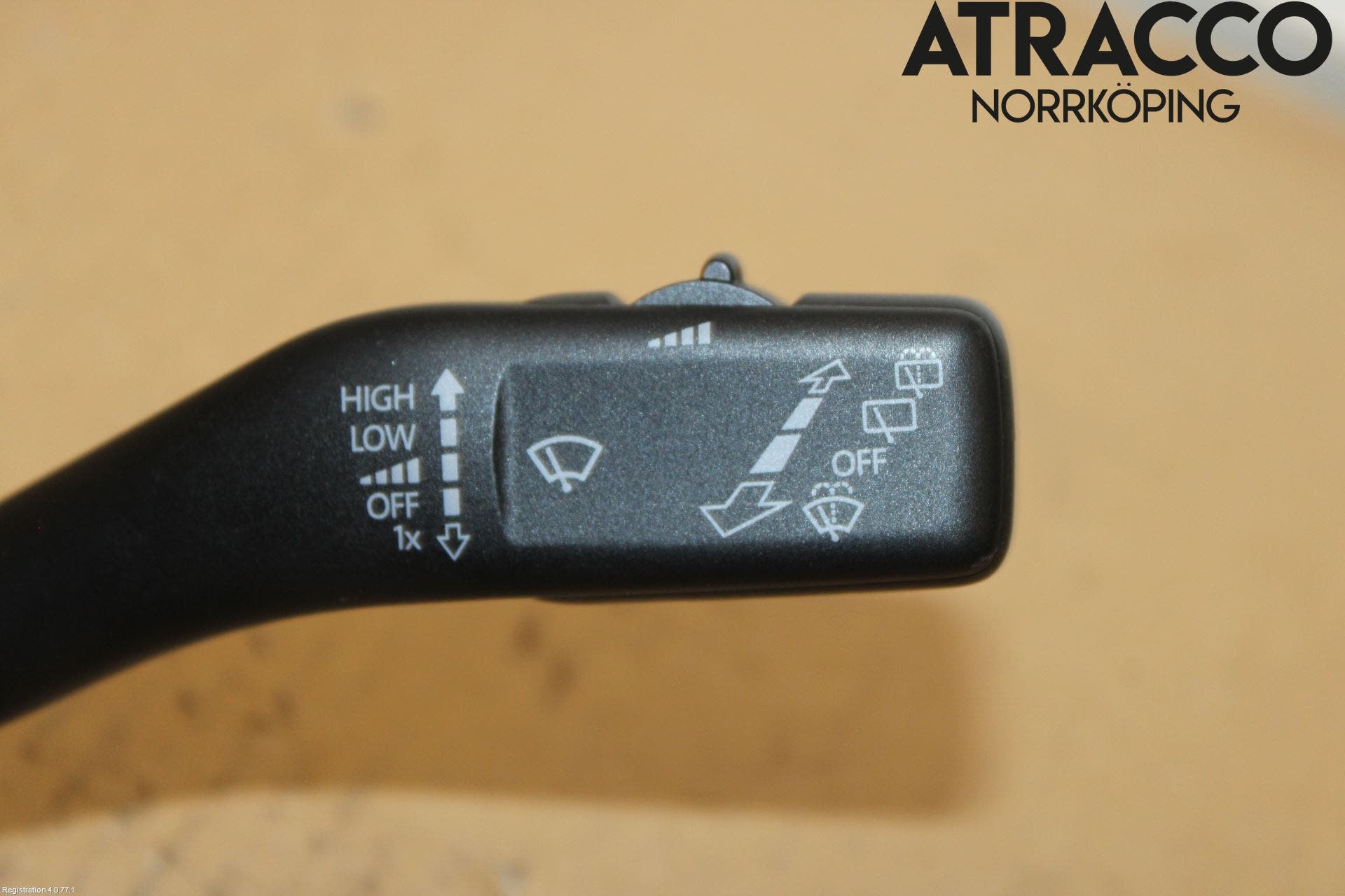 Volkswagen VW GOLF VI 09-13 Spakcentral