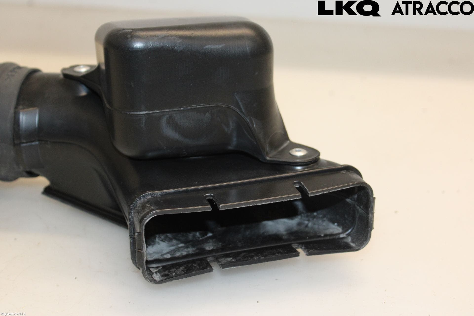 Mitsubishi OUTLANDER 13-21 Deflektor Plåt-Plast Kylning