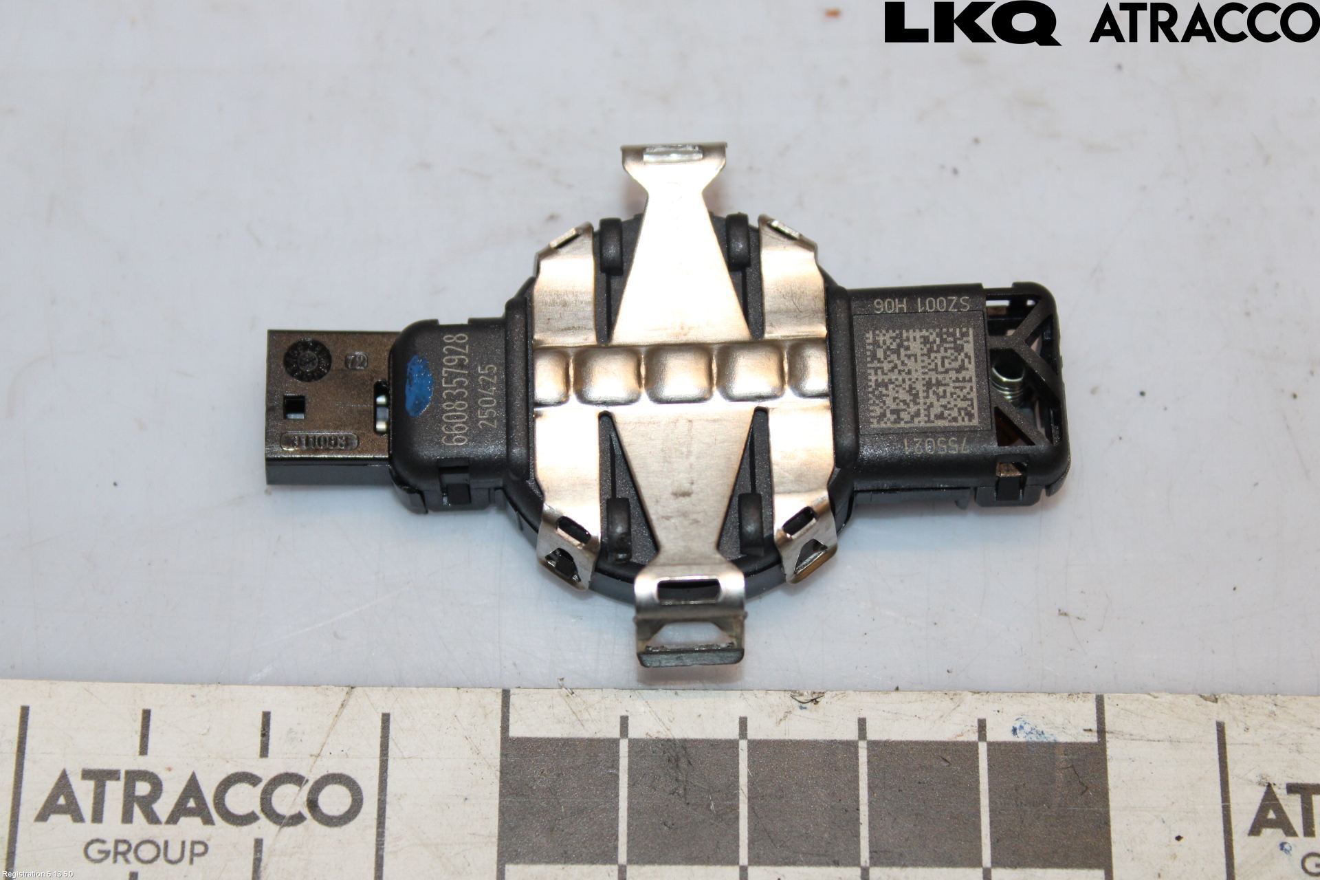 Övriga ZEEKR 7X 25->> Regnsensor