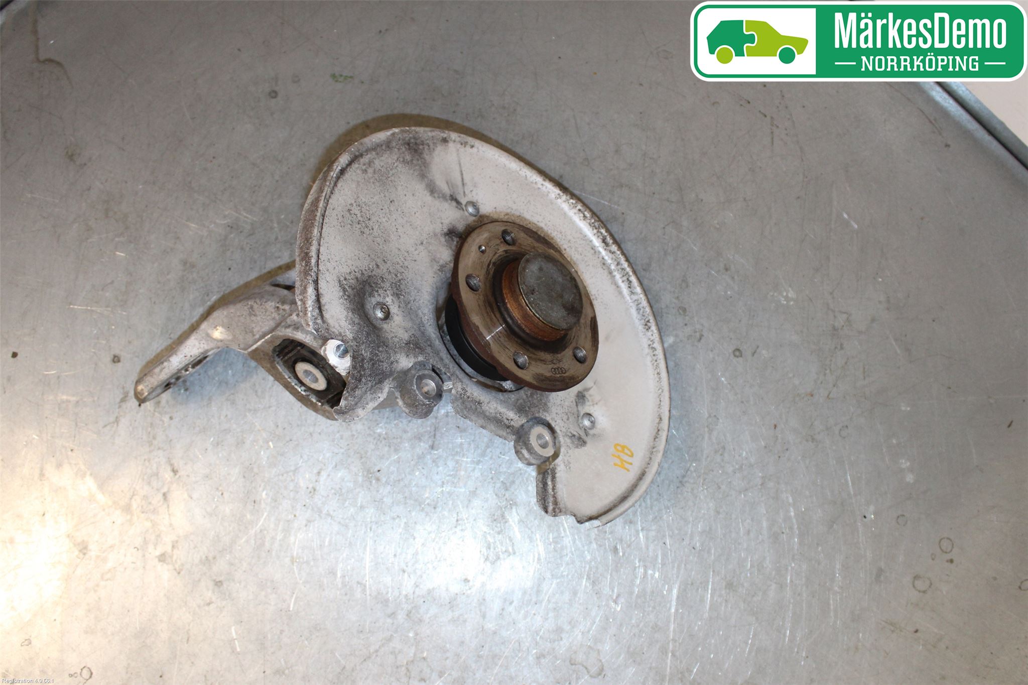 Audi A4 12-15 Hjullagerhus-Spindel Hö B