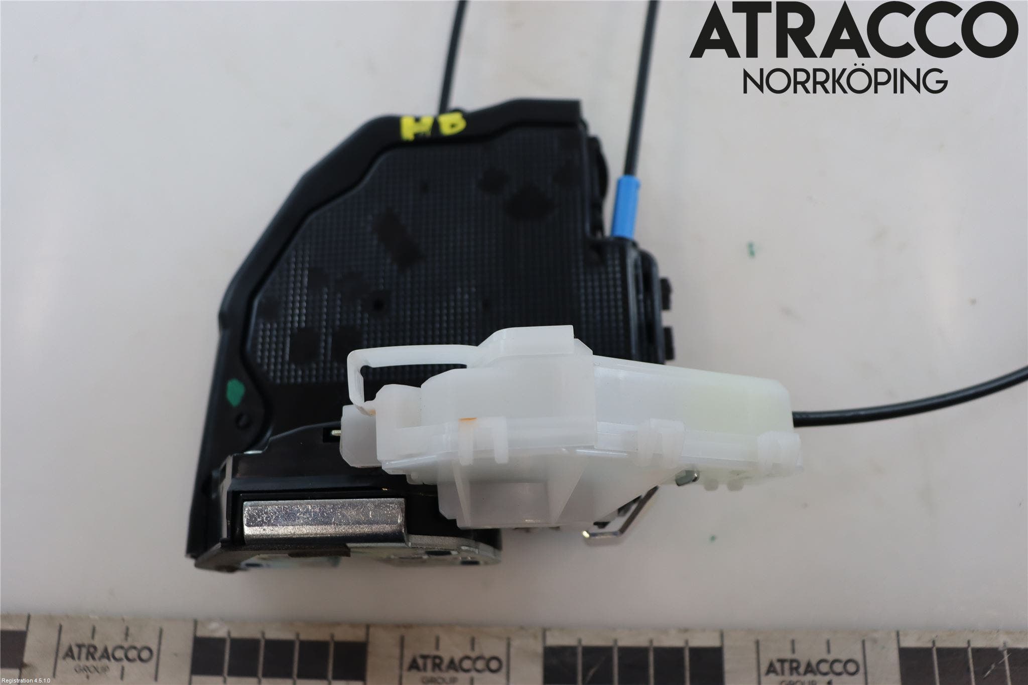 Toyota C-HR 16-23 Låskista-Dörrlås