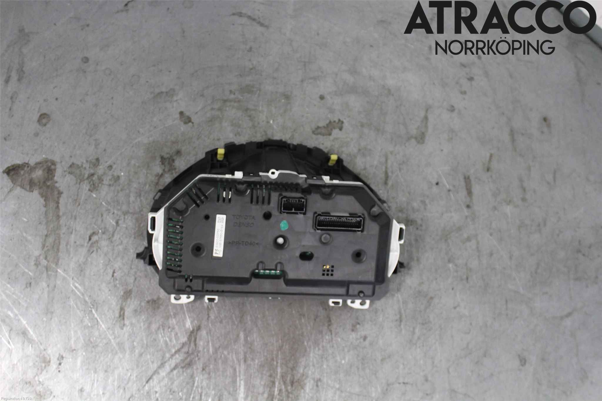Toyota YARIS XP130 12-14 Instrument Komb