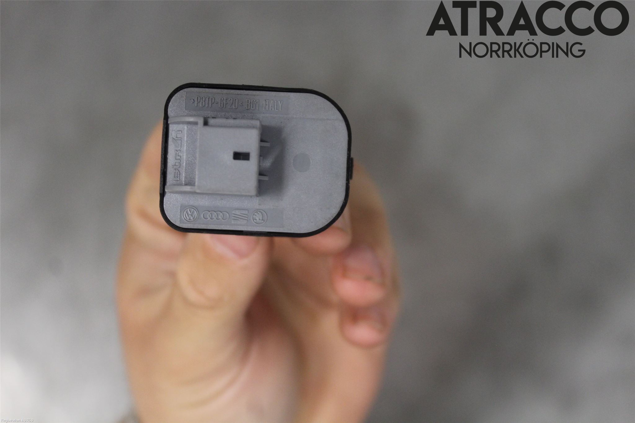 Audi A3/S3     04-05 Strömställare Spegel