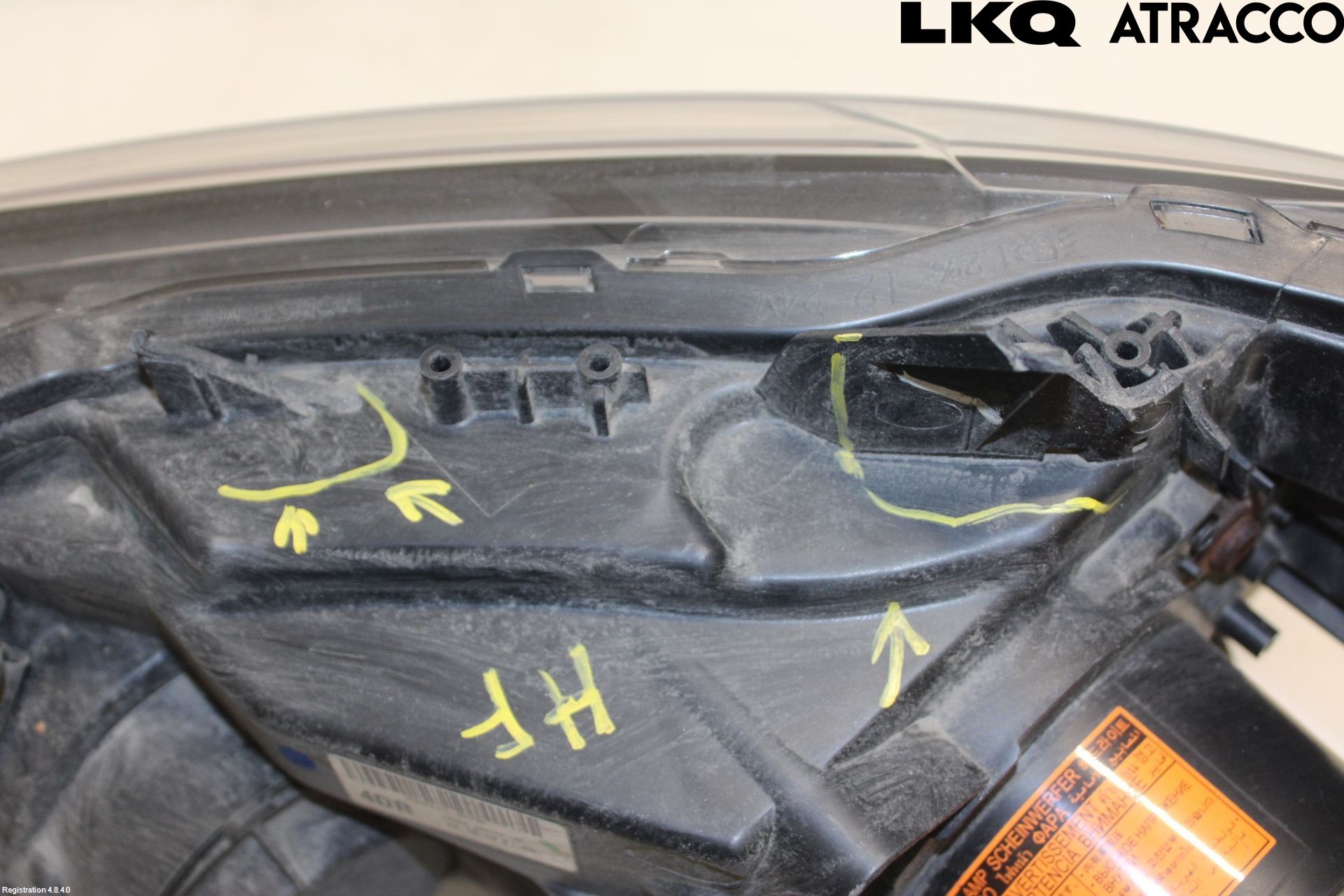 Mitsubishi OUTLANDER 13-21 Strålkastare Höger