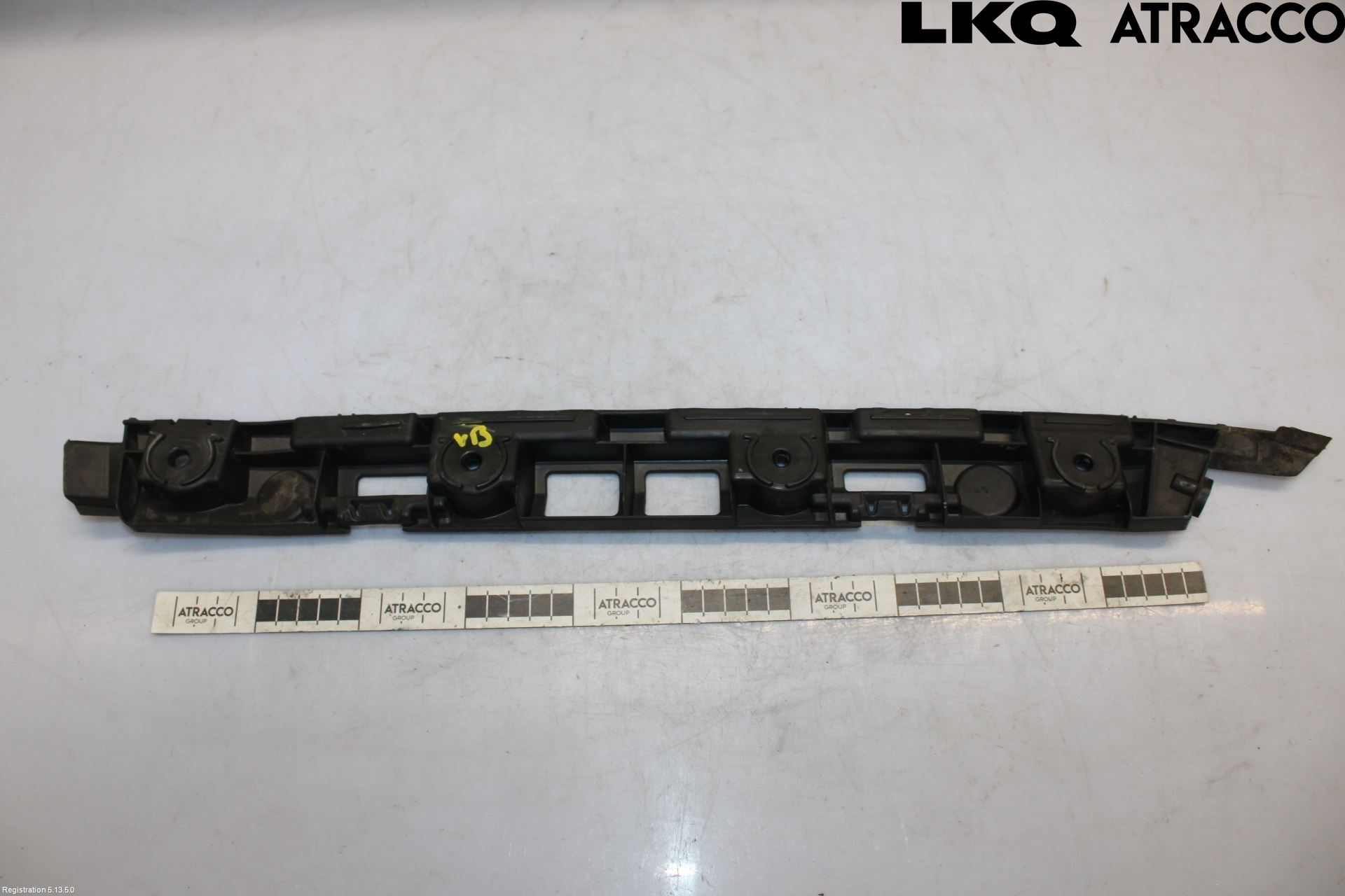 Skoda SUPERB 09-15 Stötfångarfäste Bak Vä