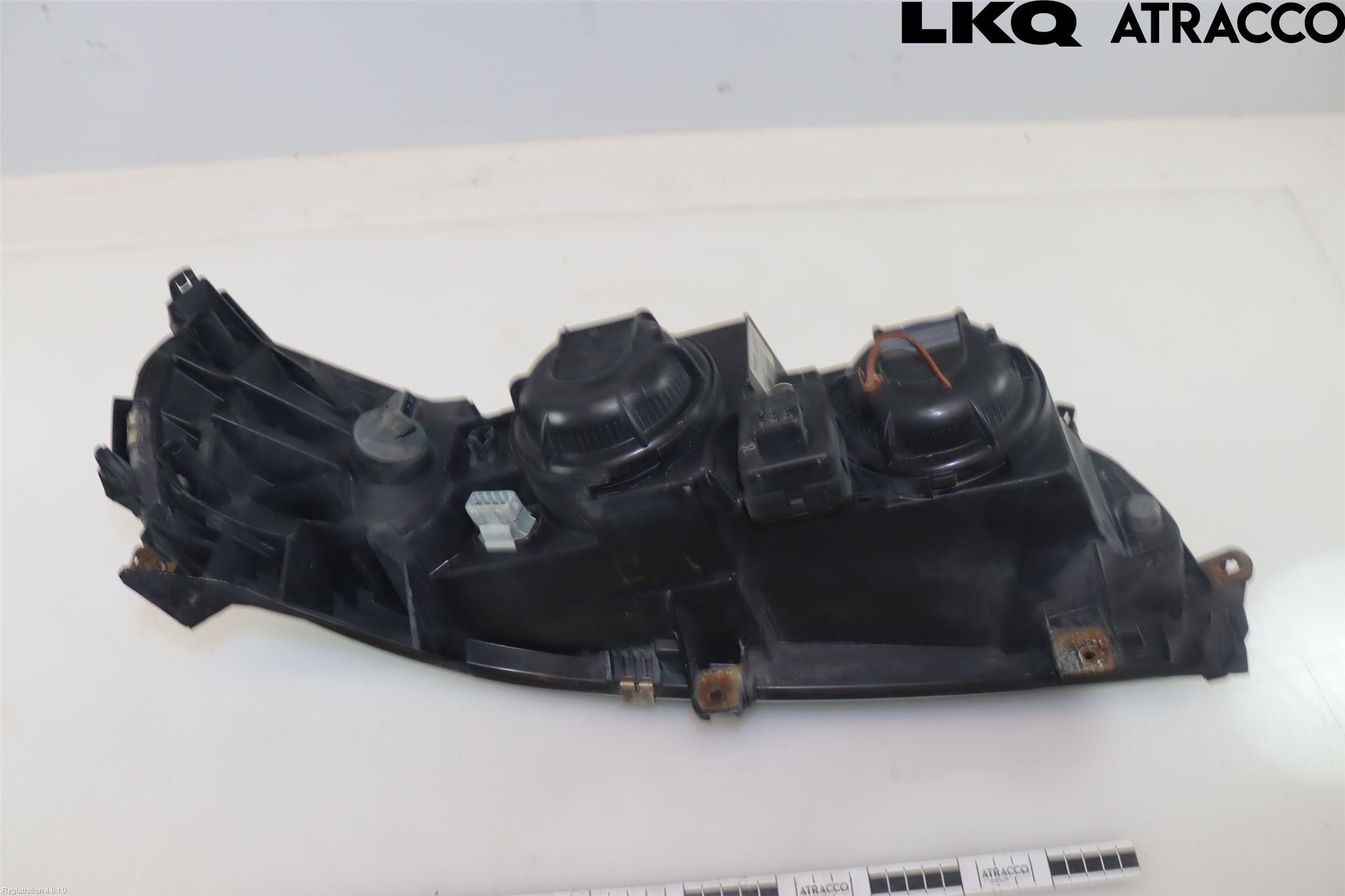 Volvo V70 00-04 Strålkastare Vänster