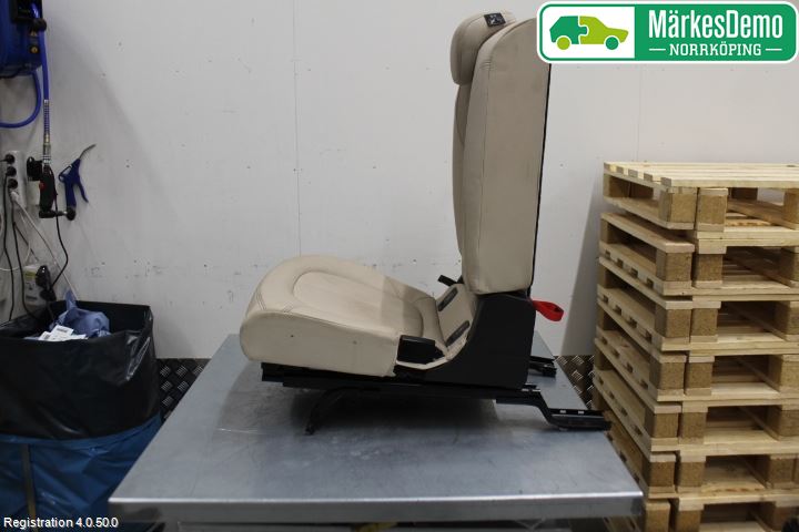 BMW 2 F45 Active Tourer 14-21 Inredning Baksäte