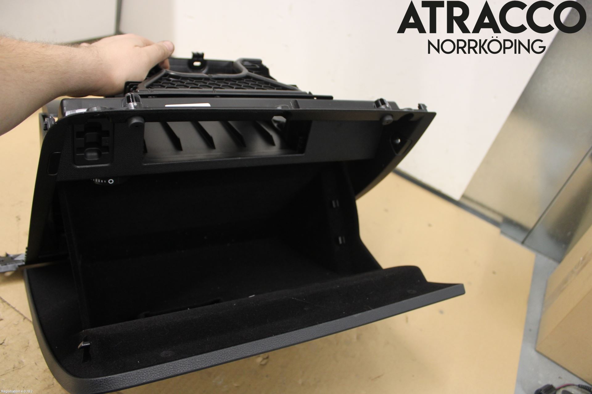 Volkswagen VW ARTEON 17- Handskfack