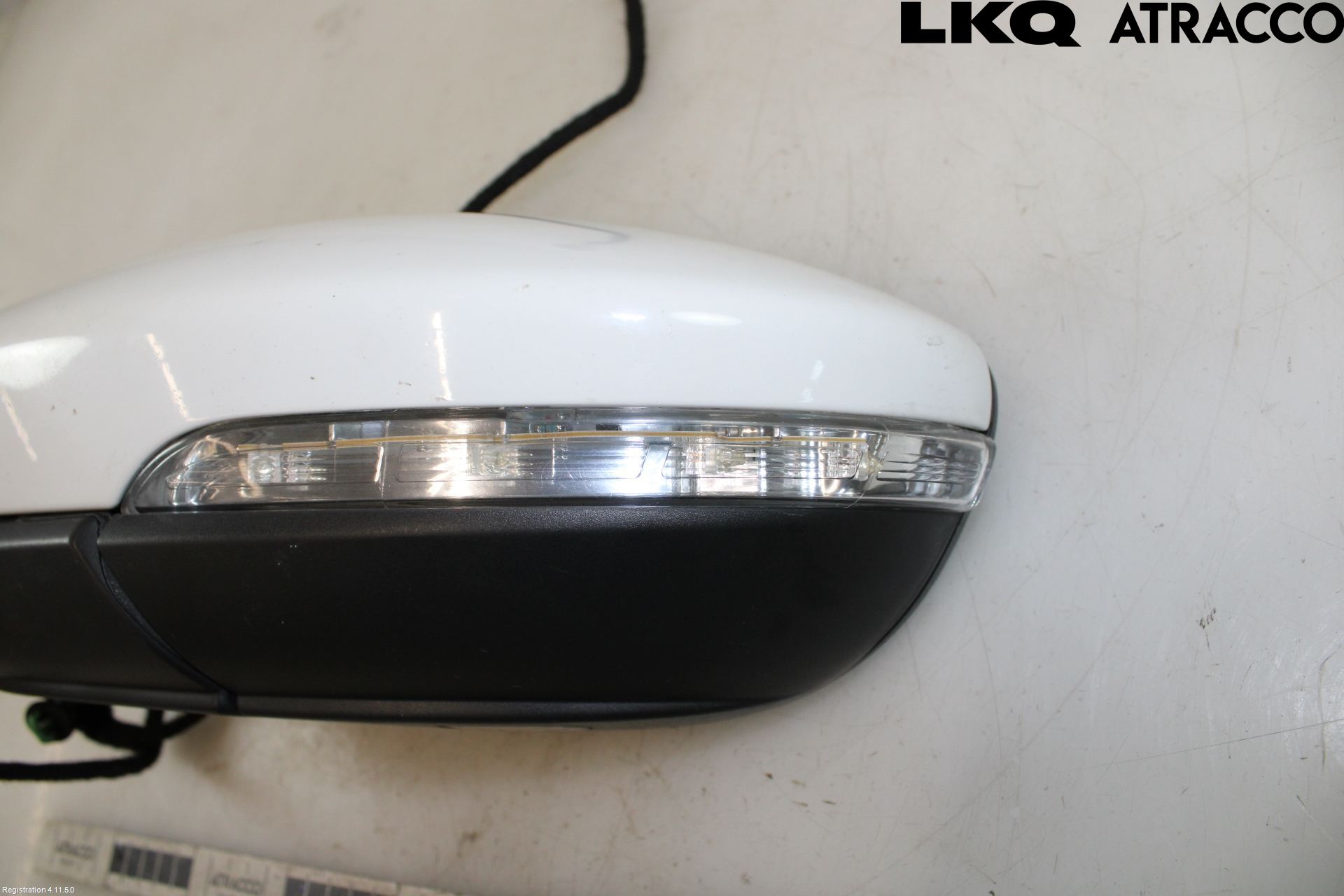 Volkswagen VW PASSAT 11-14 Spegel Yttre El Vä