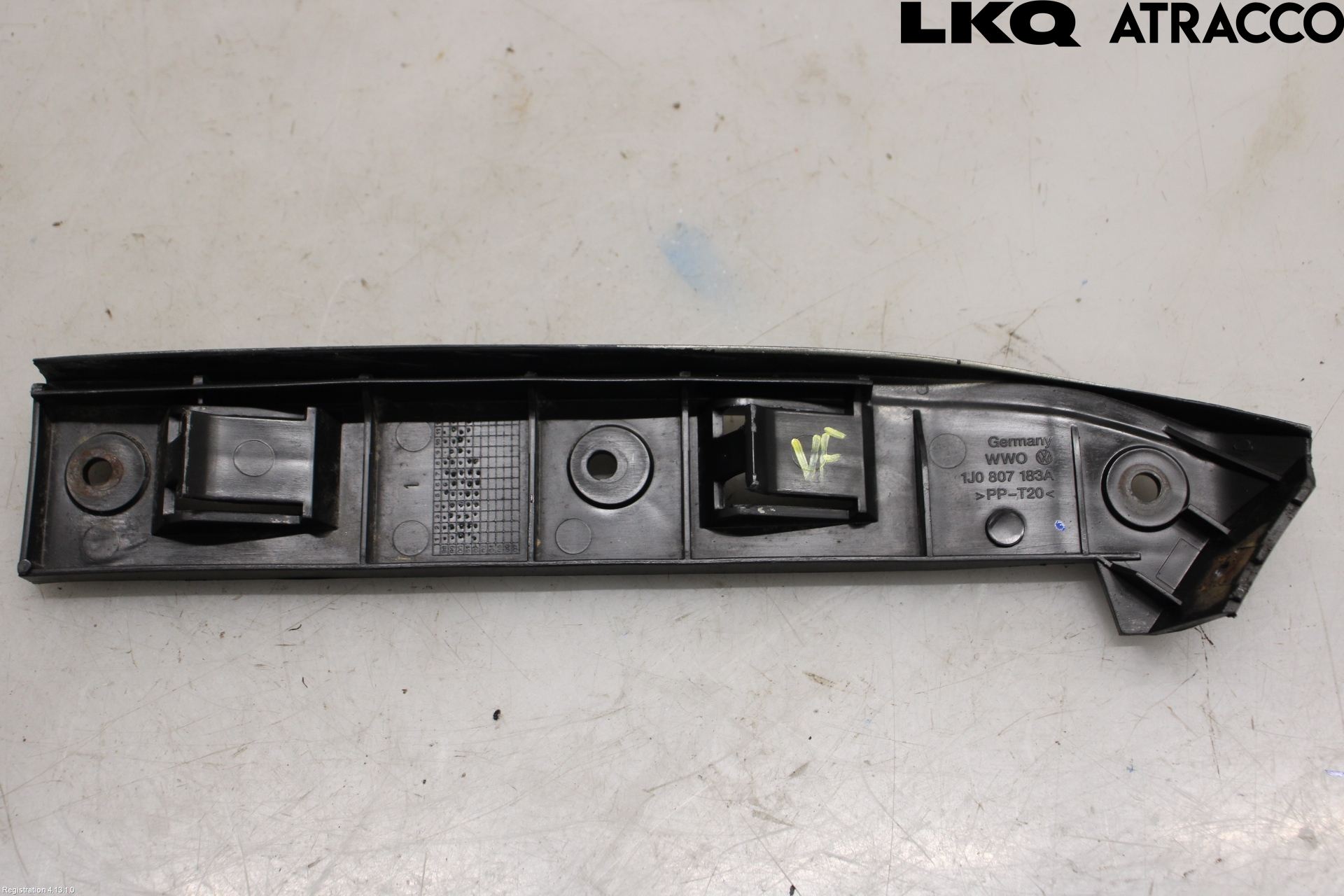 Volkswagen VW GOLF IV 98-06 Stötfångarfäste Fram Vä