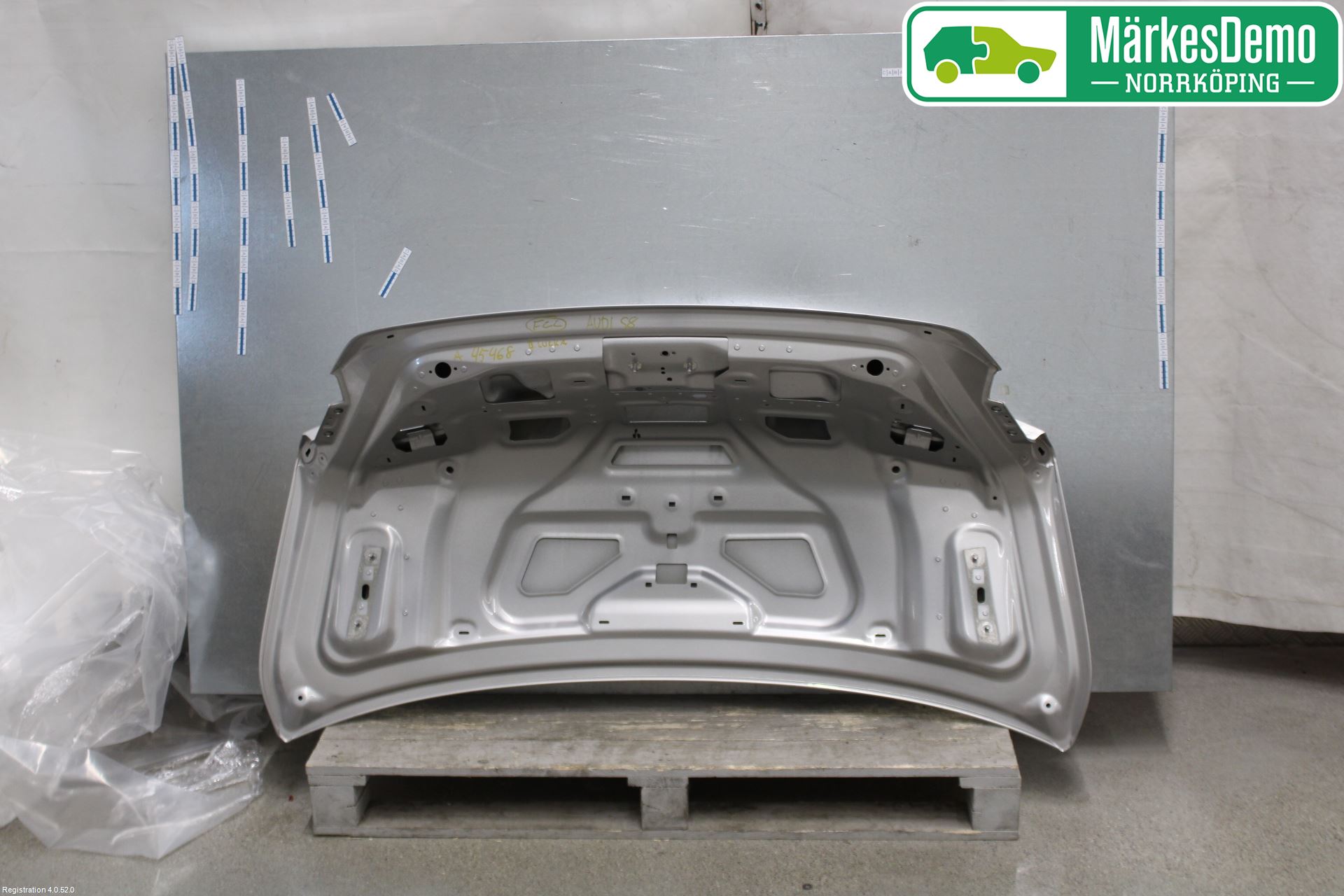 Audi A8/S8 4H 10-17 Baklucka (Ej Med Ruta)