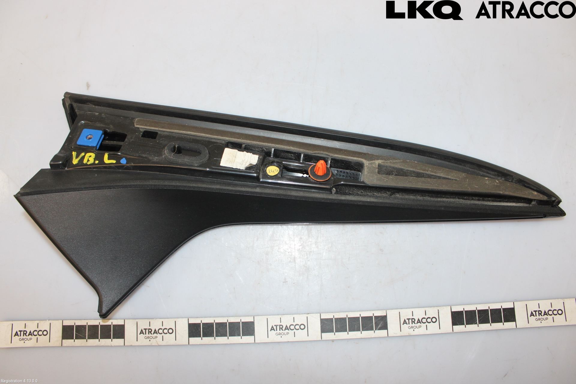 Volkswagen VW PASSAT 24- Spoiler Baklucka