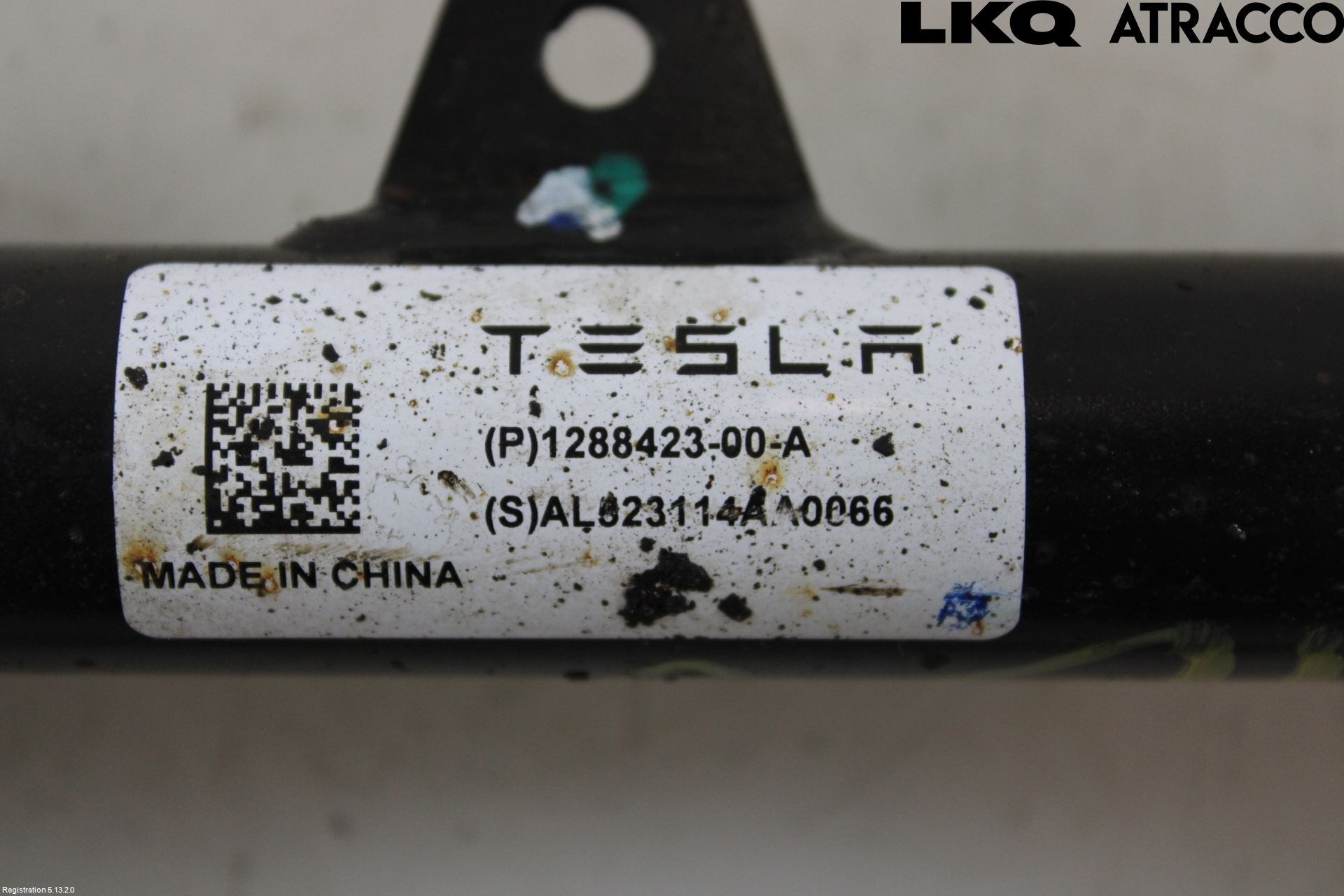 Tesla MODEL Y 21- Bärarm Bak Övre Höger