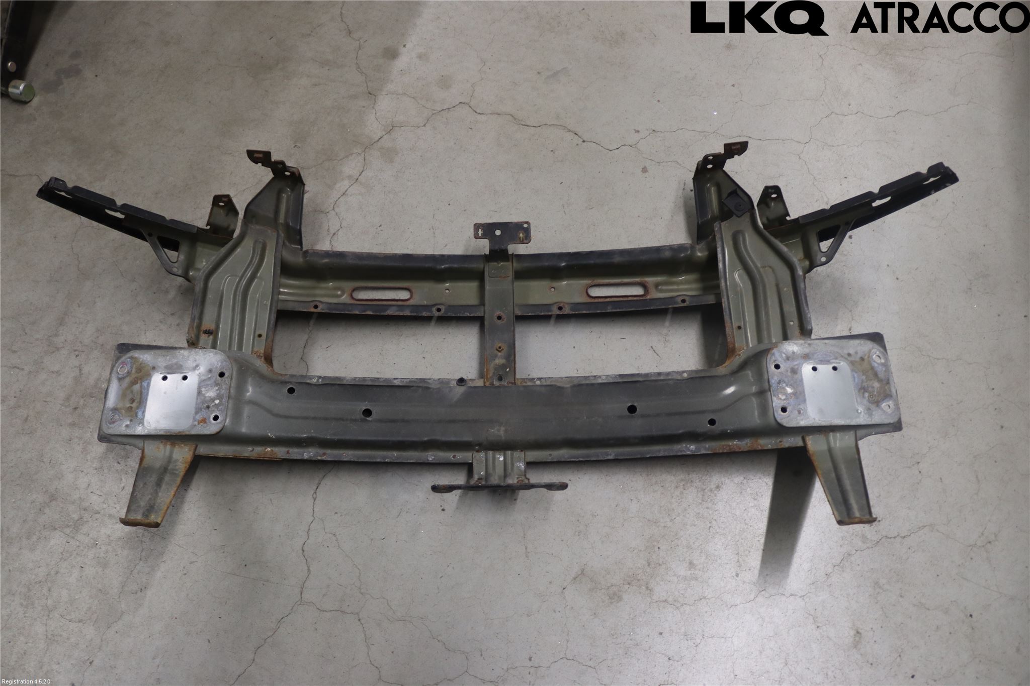 Chevrolet CAPTIVA Frontplåt