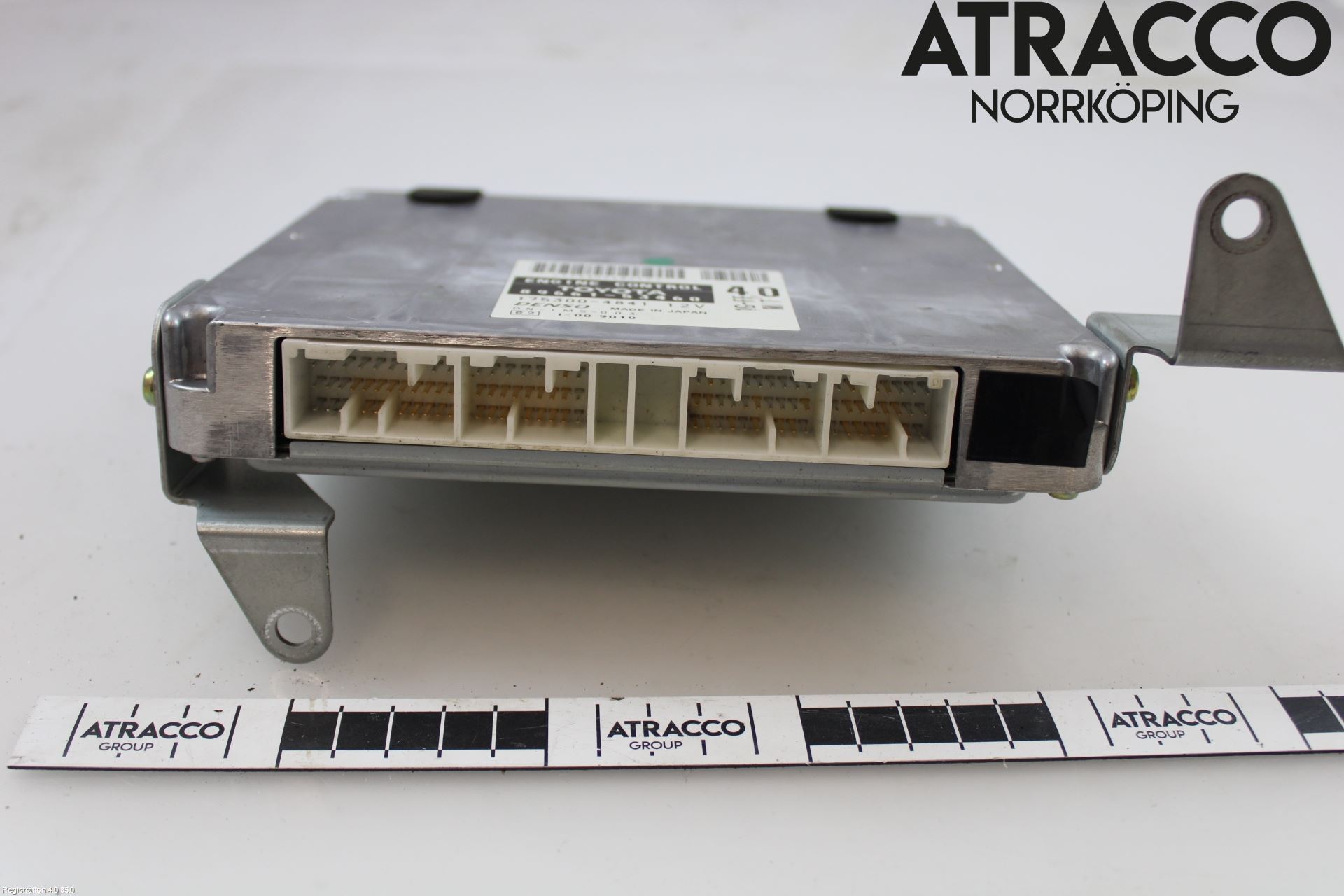 Lexus IS 200/300   99-05 Styrenhet Insprut Bensin