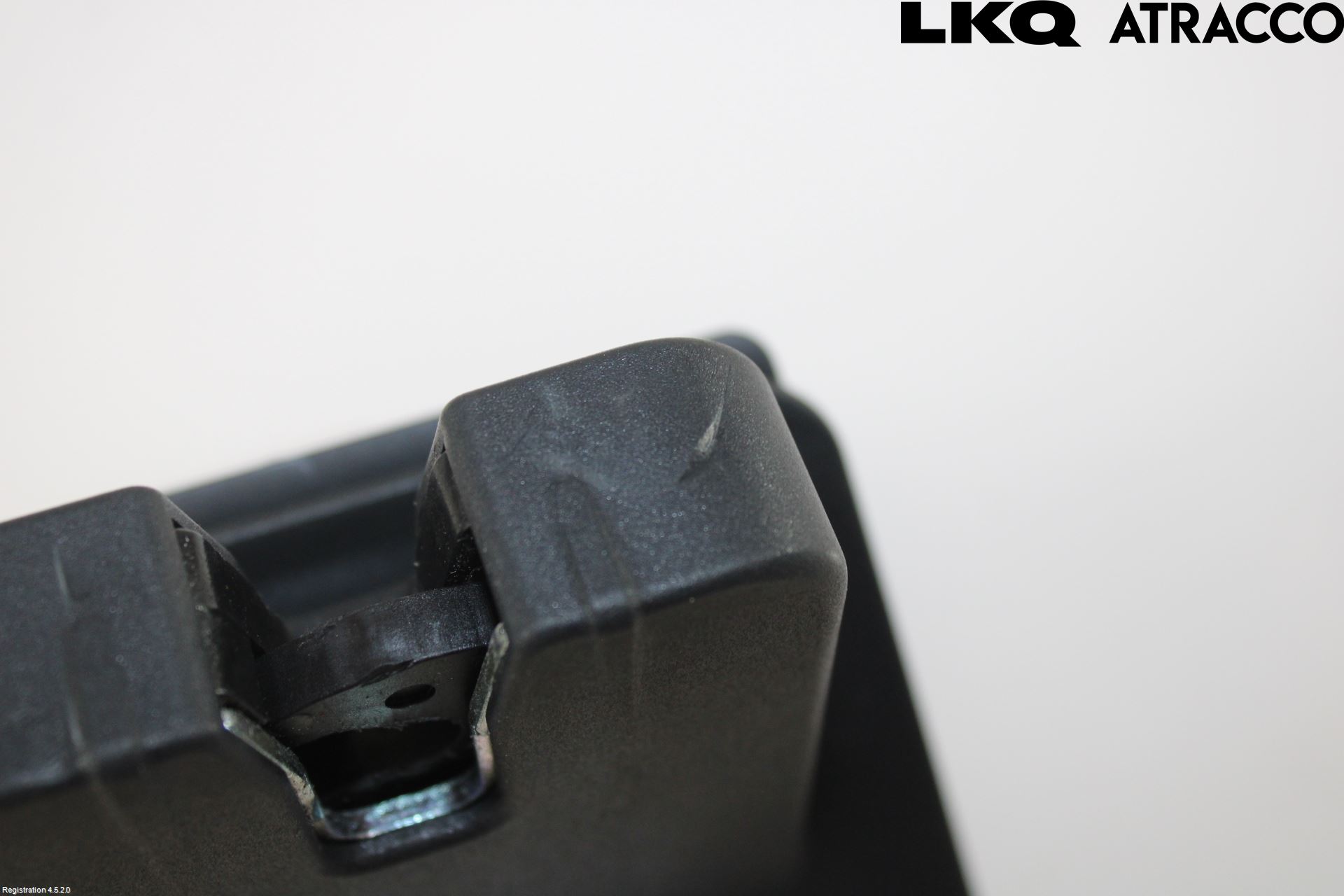 Audi Q2/SQ2 17- Låskista Baklucka