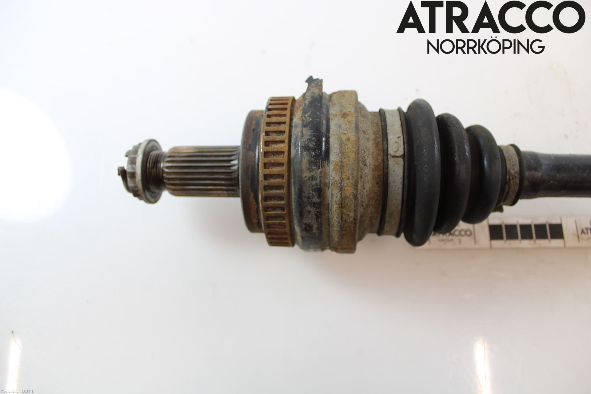 BMW 3 E90/91 SED/TOU 05-12 Drivaxel Bak Vänster