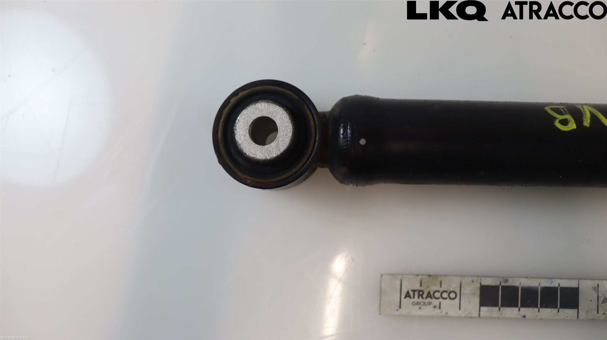 Skoda SCALA 19- Stötdämpare Bak