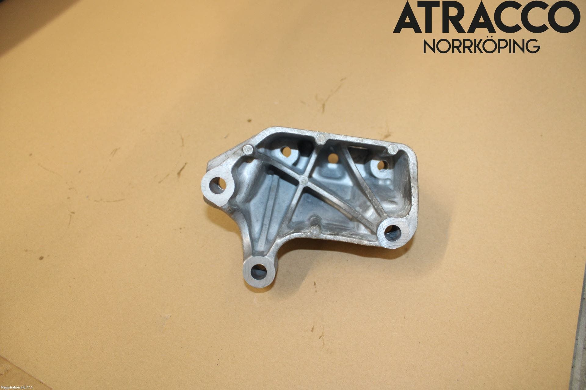 Seat IBIZA V 17-20 Växellådsfäste