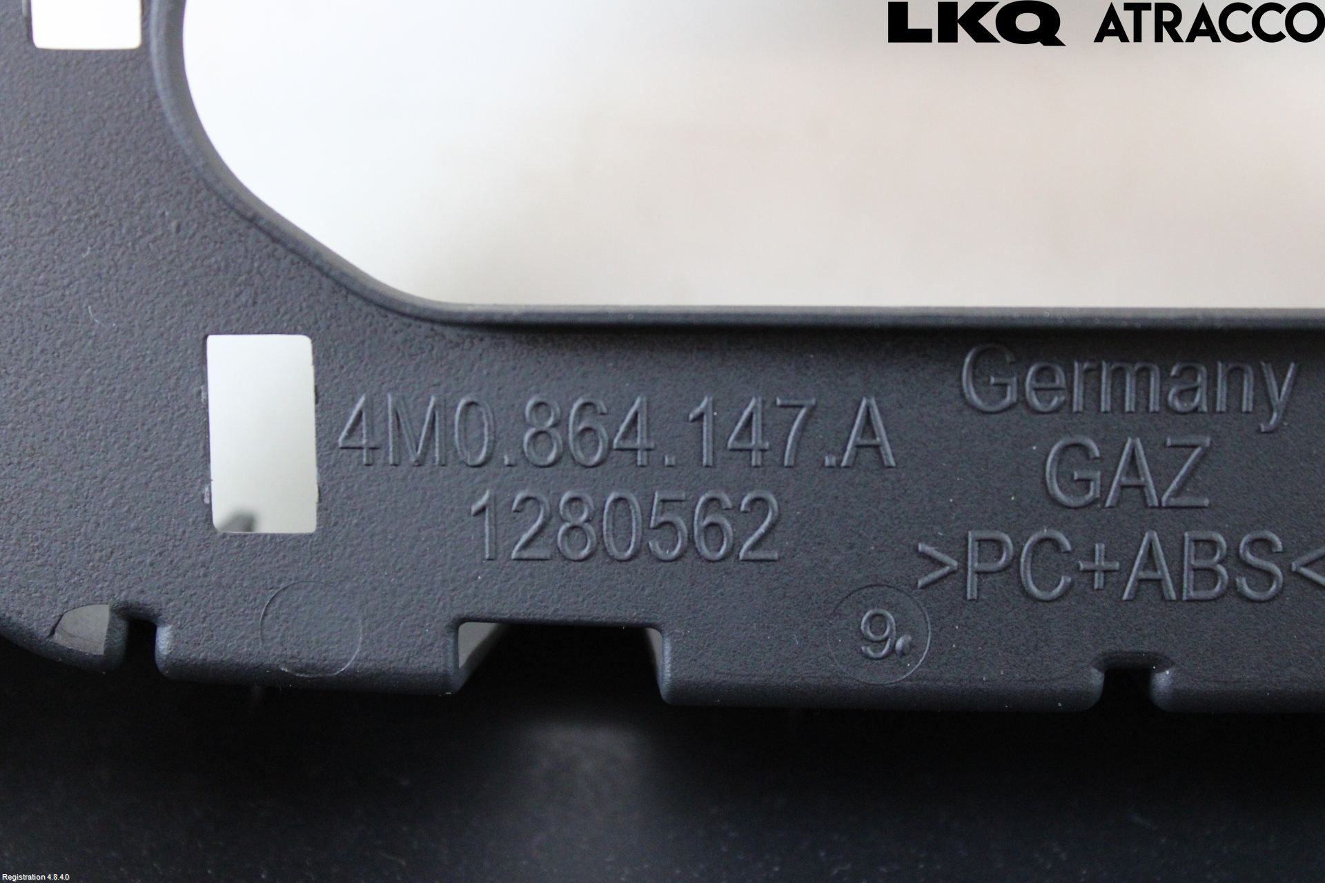 Audi Q7/SQ7 Instrumentkonsoll Mitt