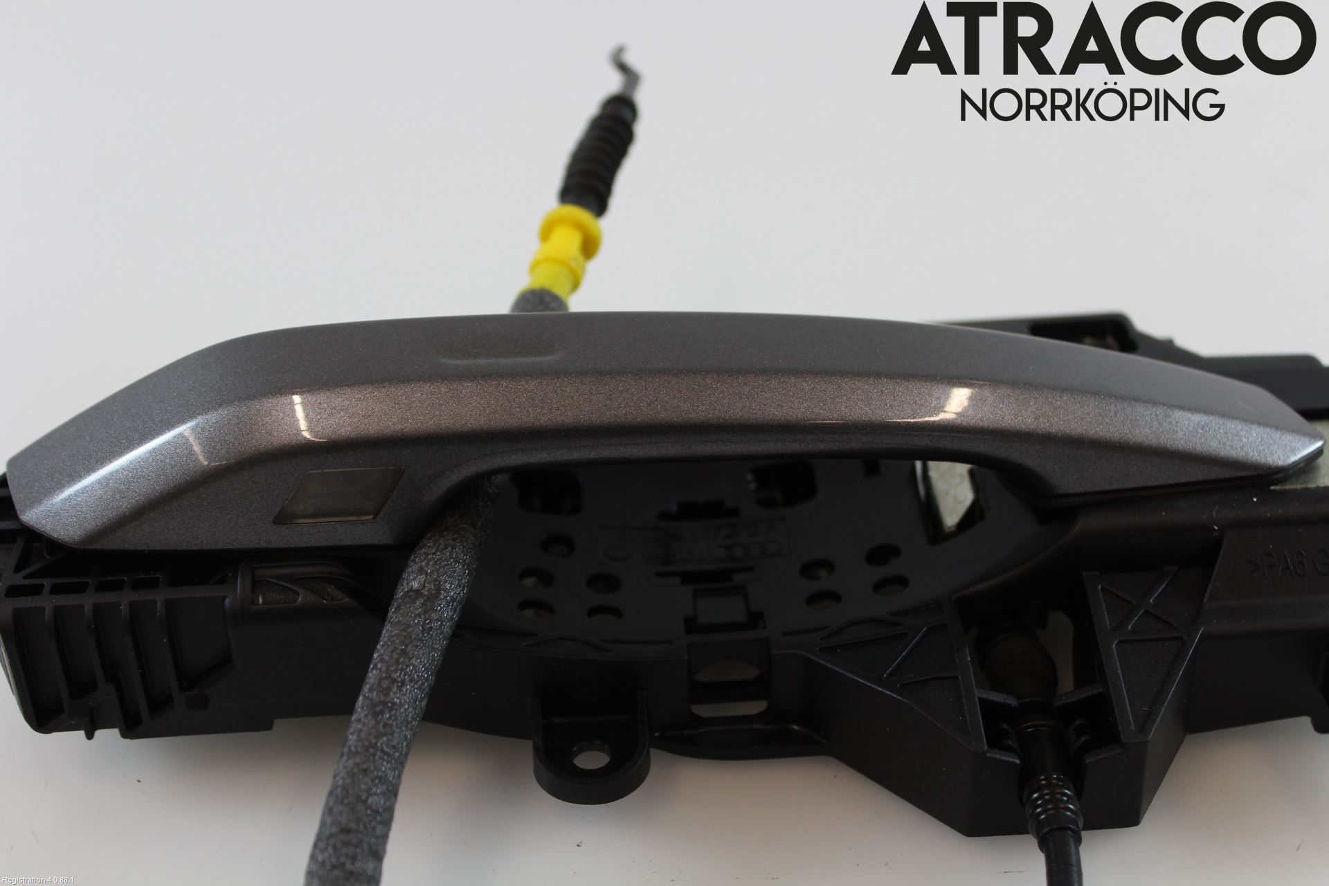 Audi A4/S4 B9 20- Dörrhandtag Yttre Hö