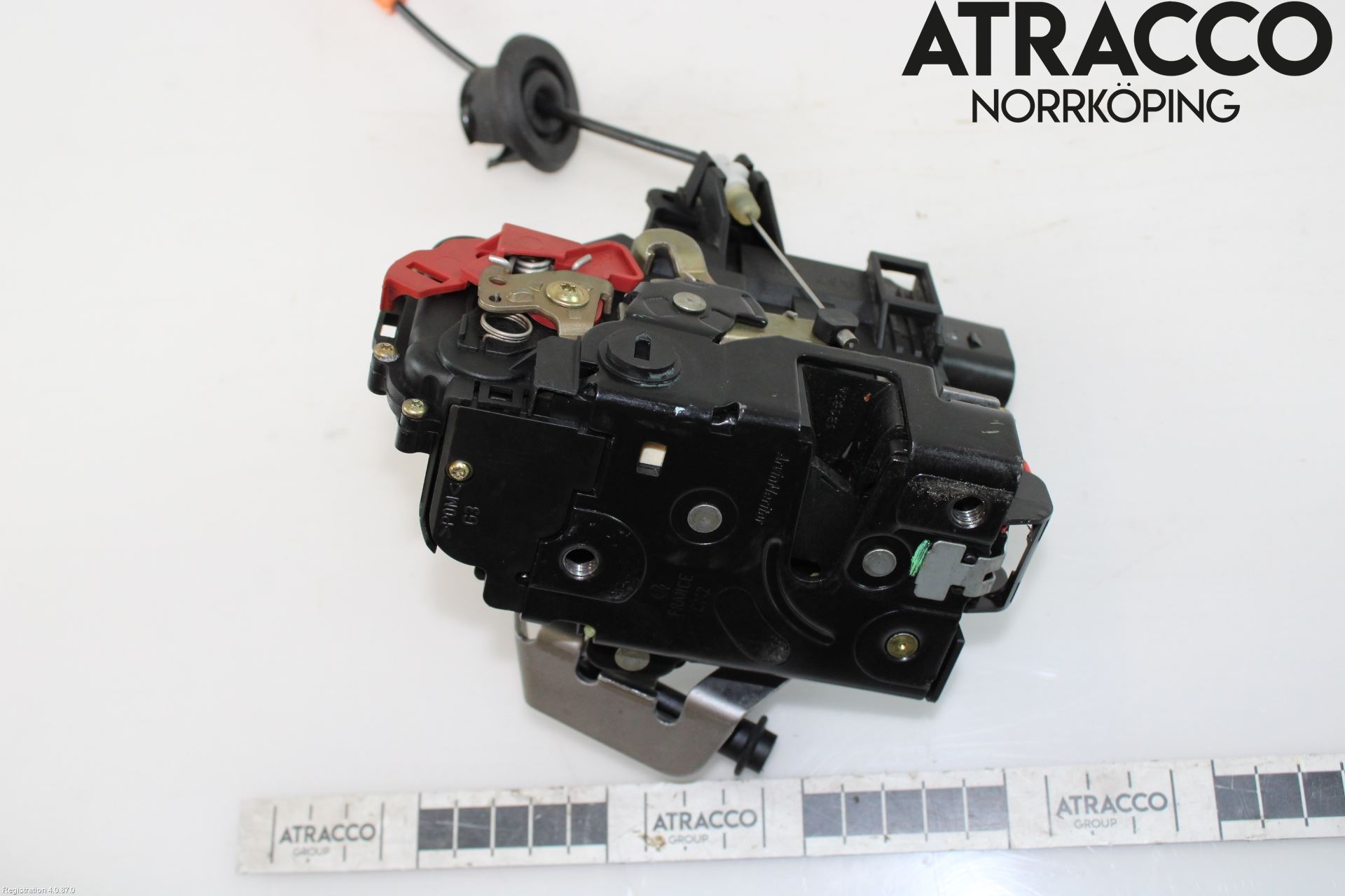 Audi A4/S4 01-05 Låskista-Dörrlås