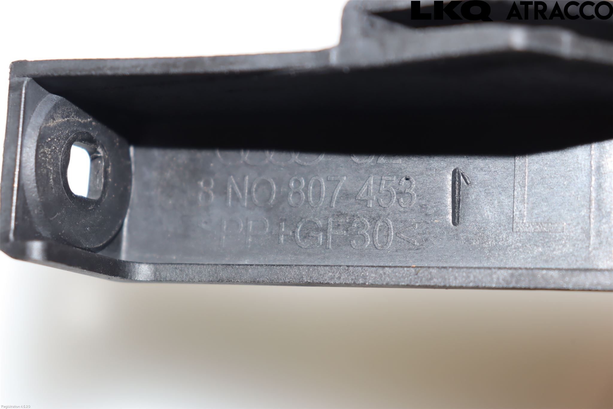 Audi TT 99-06 Stötfångarfäste Bak Vä