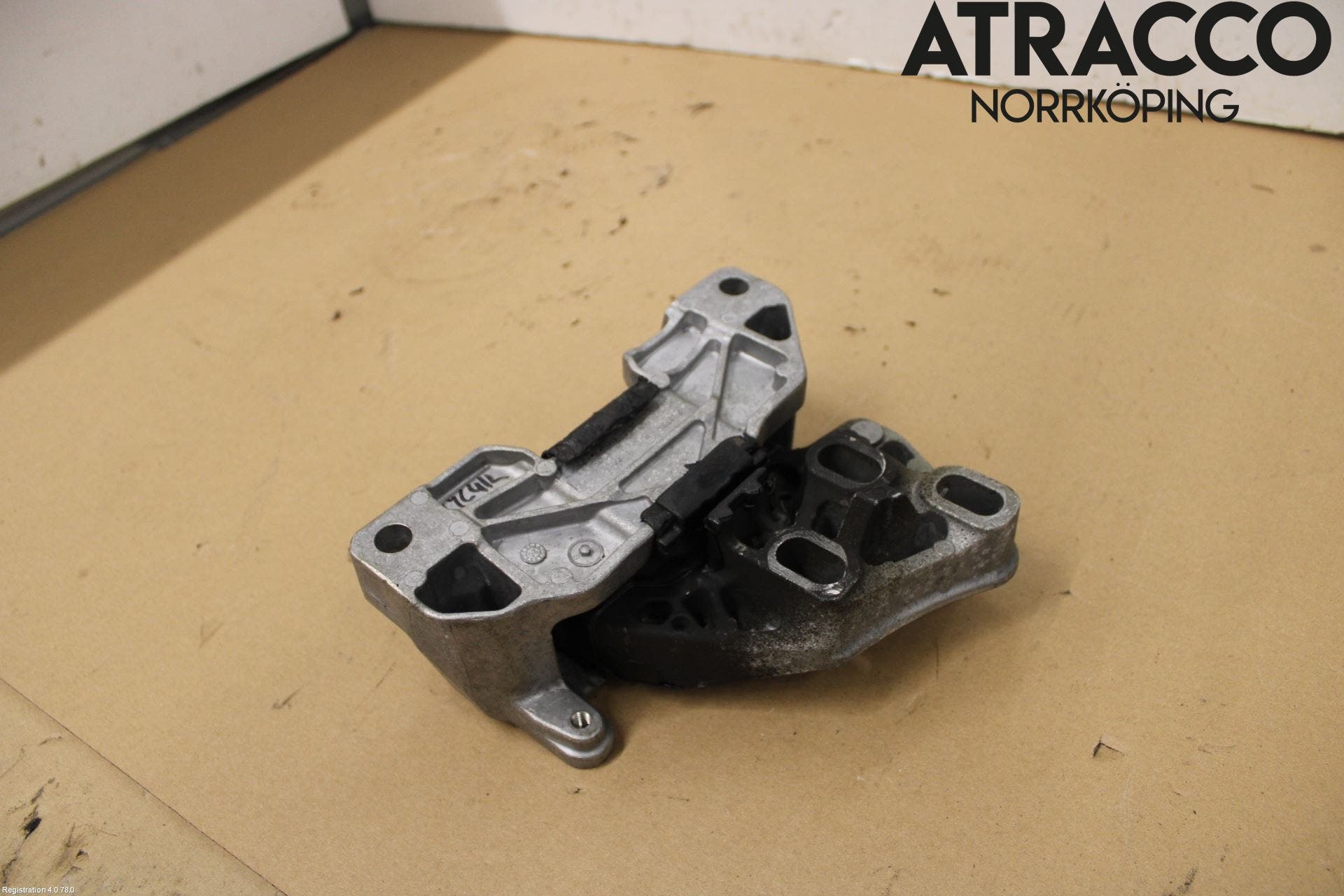 Mercedes-Benz MB A-KLASS (W177) 18- Motorfäste