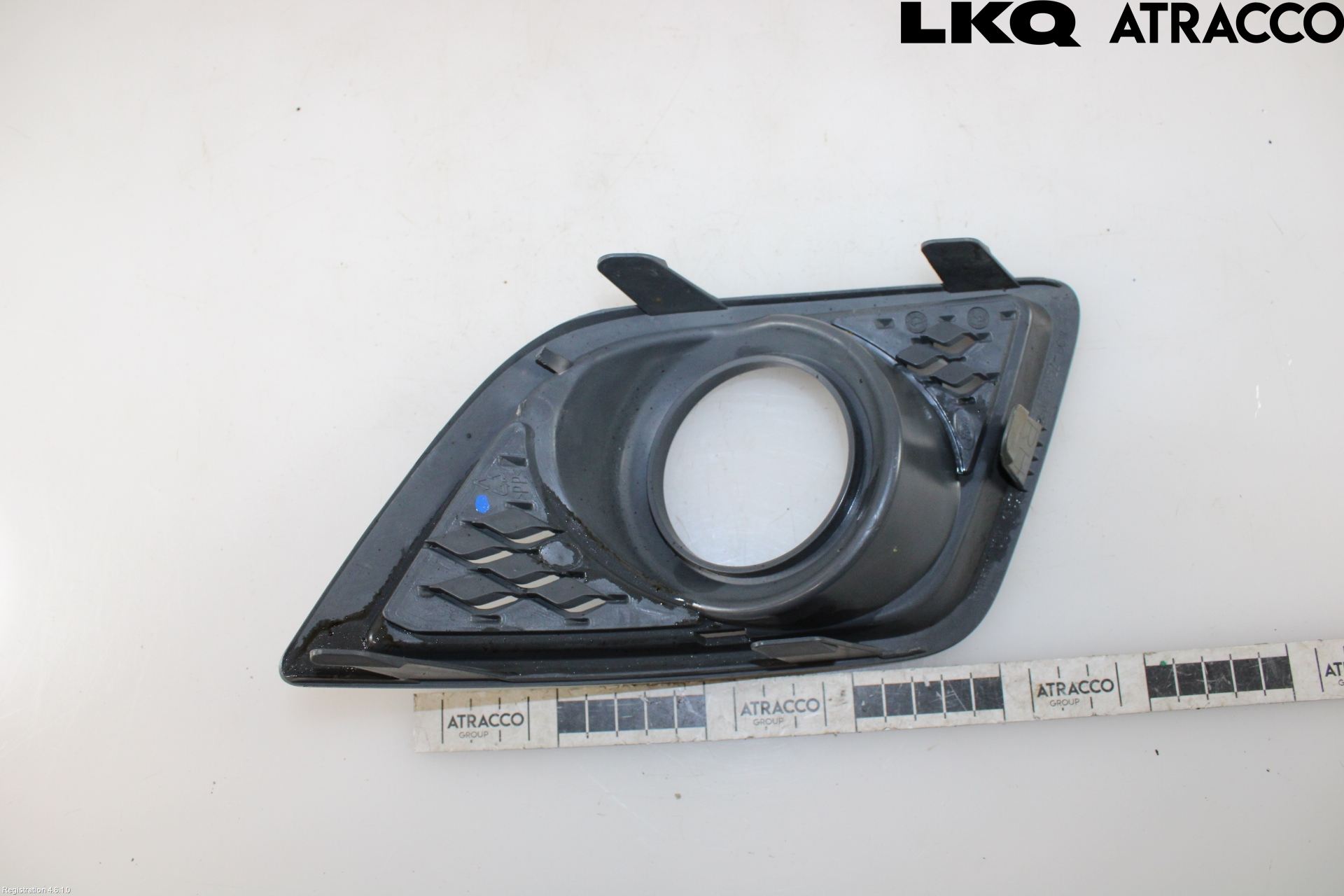 Ford FIESTA     06-08 Dimljussarg Fram