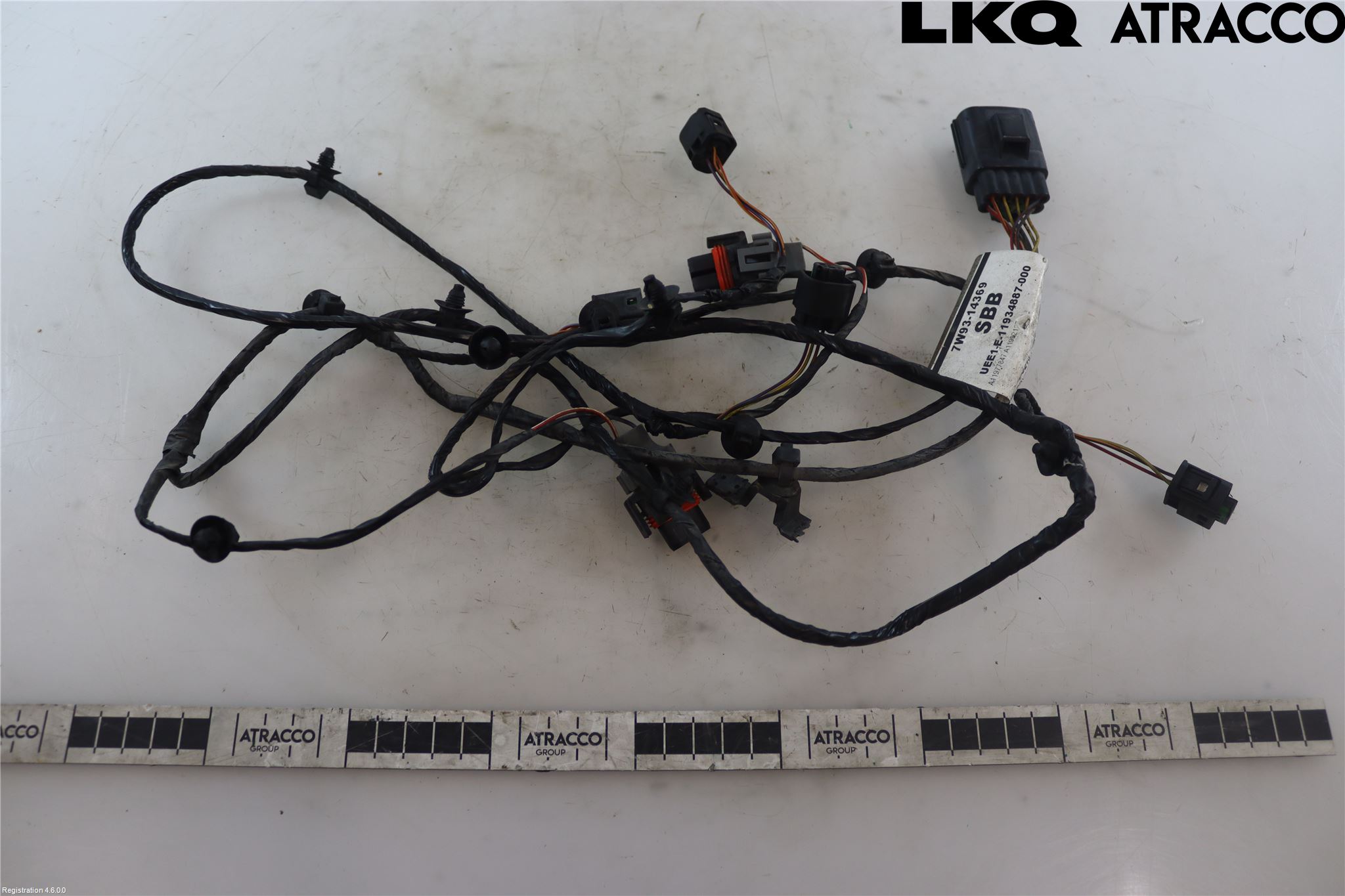 Jaguar XJ X350        03-09 Parkeringshjälp Frontsensor