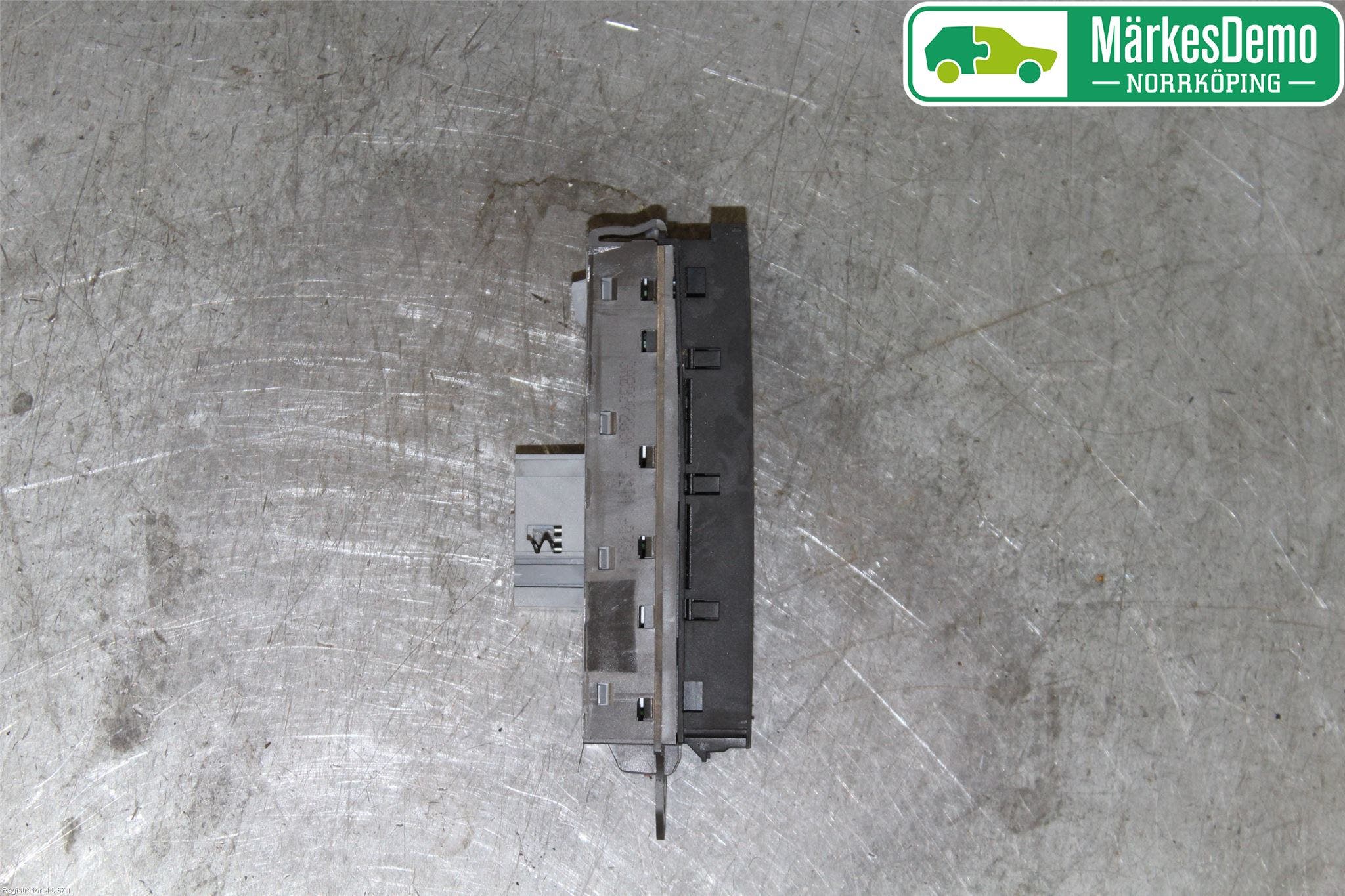 Volkswagen VW PASSAT 11-14 Strömställare Multifunktion