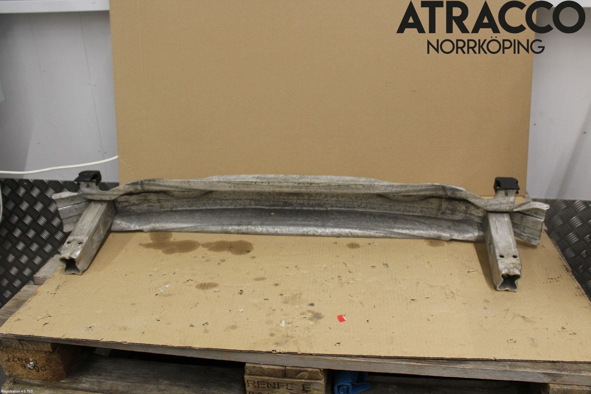 Audi A6/S6     05-11 Stötfångarbalk Fram