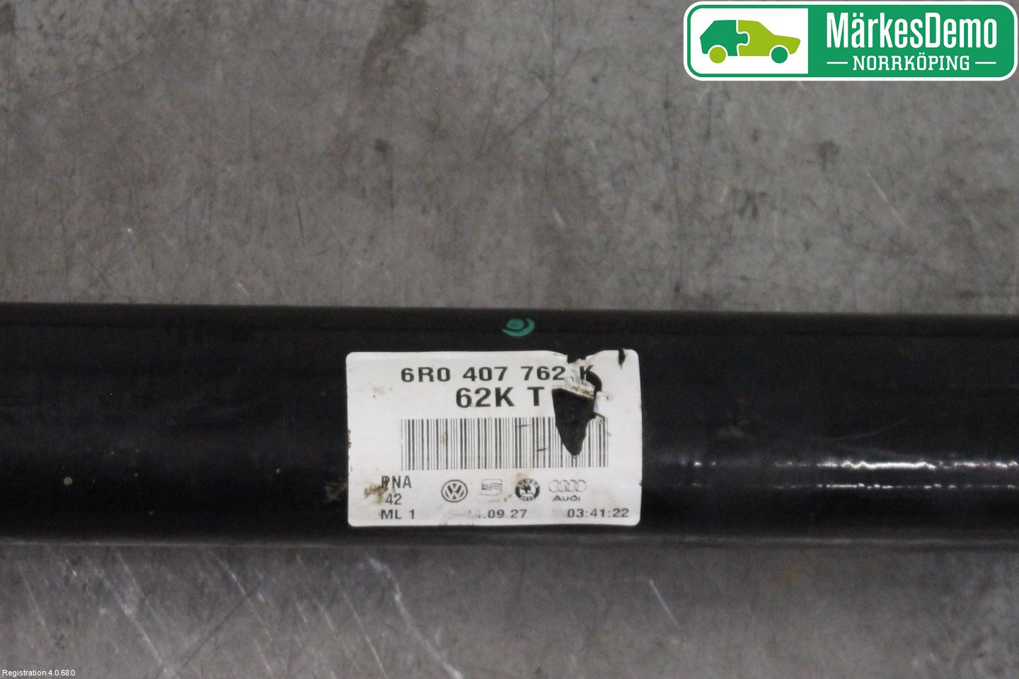 Volkswagen VW POLO 10-17 Drivaxel Fram Höger