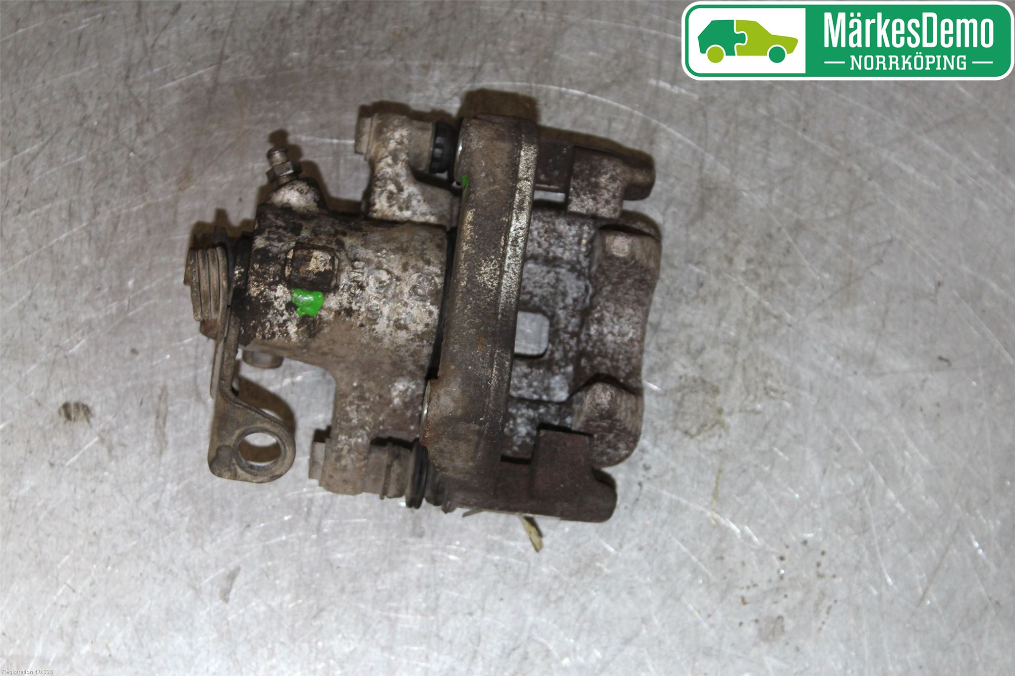 Audi A1/S1 11-18 Bromsok Bak Vänster