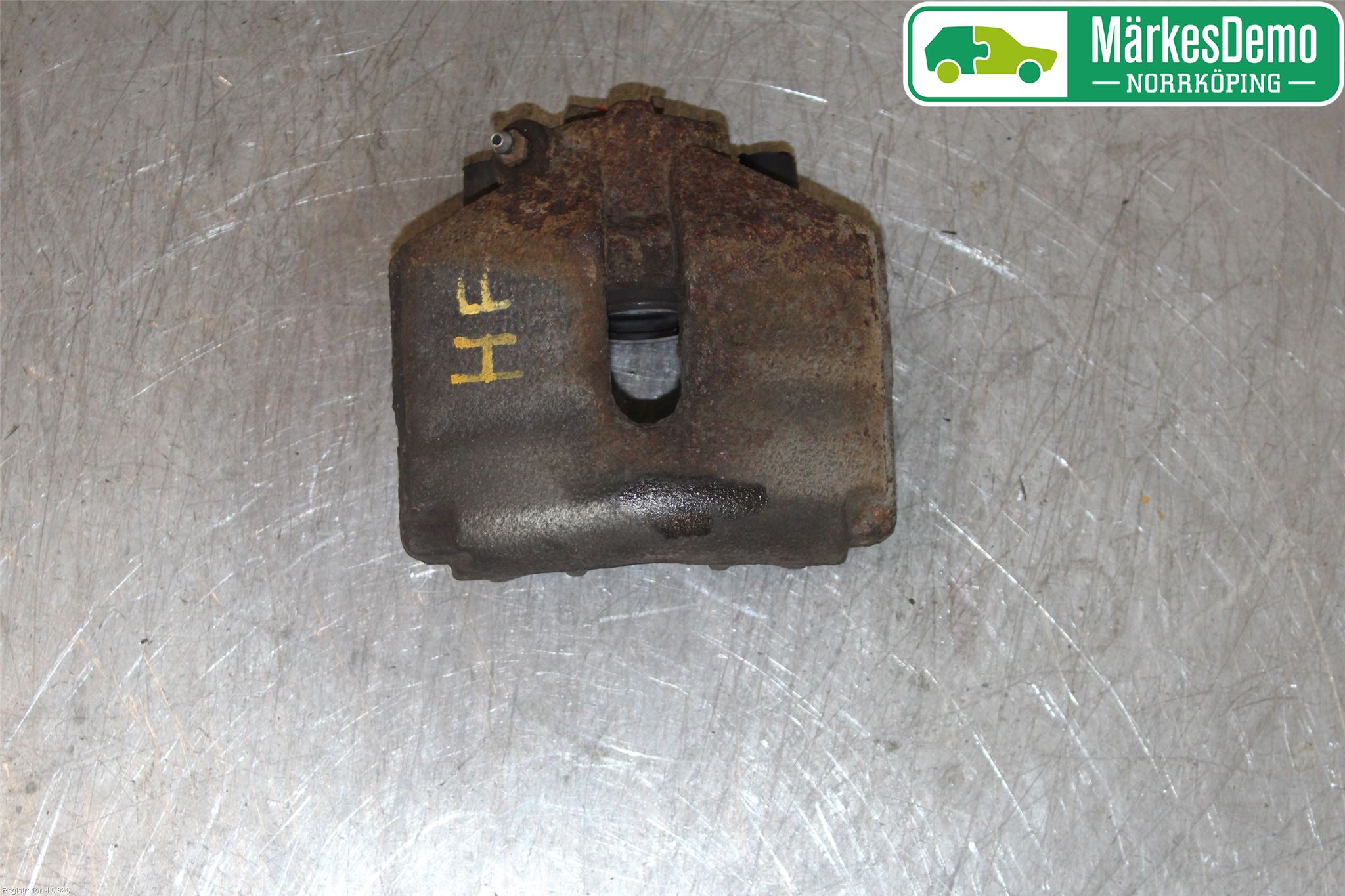 Volkswagen VW GOLF V 04-09 Bromsok Fram Höger