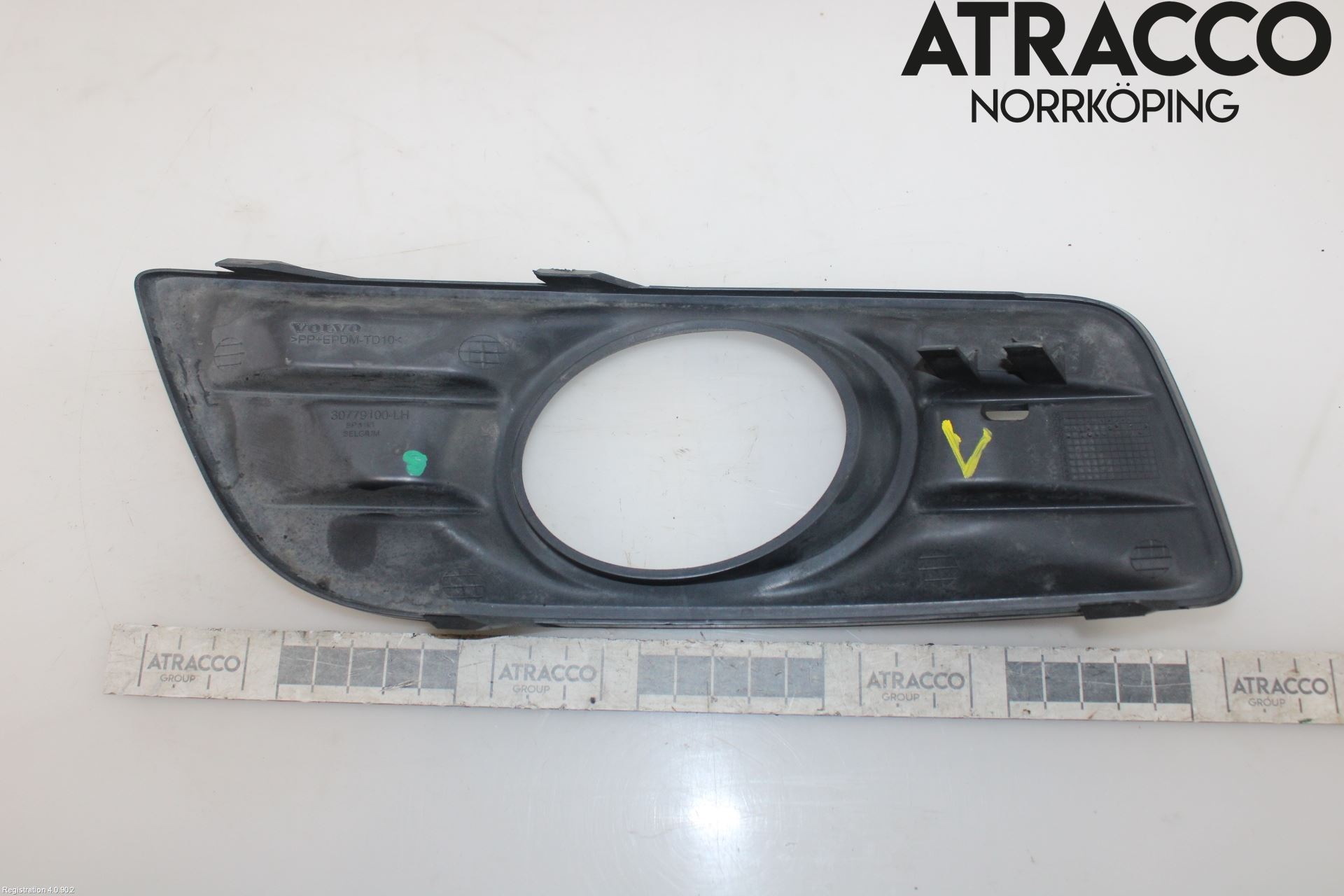 Volvo V50 08-12 Dimljussarg Fram