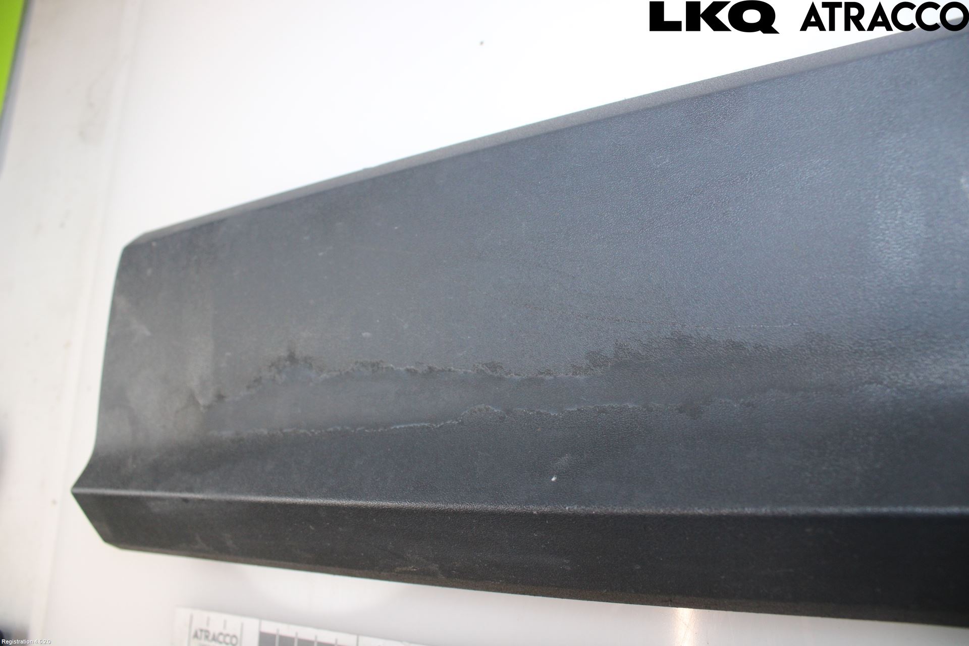 Audi Q2/SQ2 17- Dörr Dekorlist Fram Vä