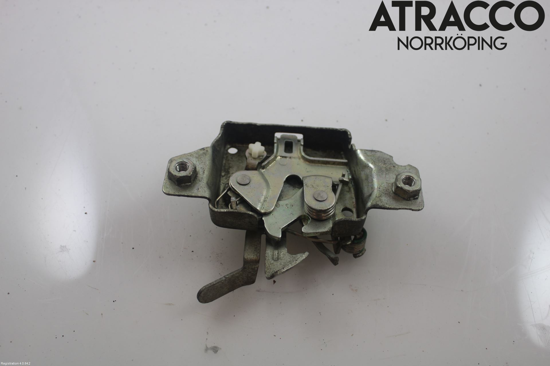 Renault CLIO III  09-12 Huvlås