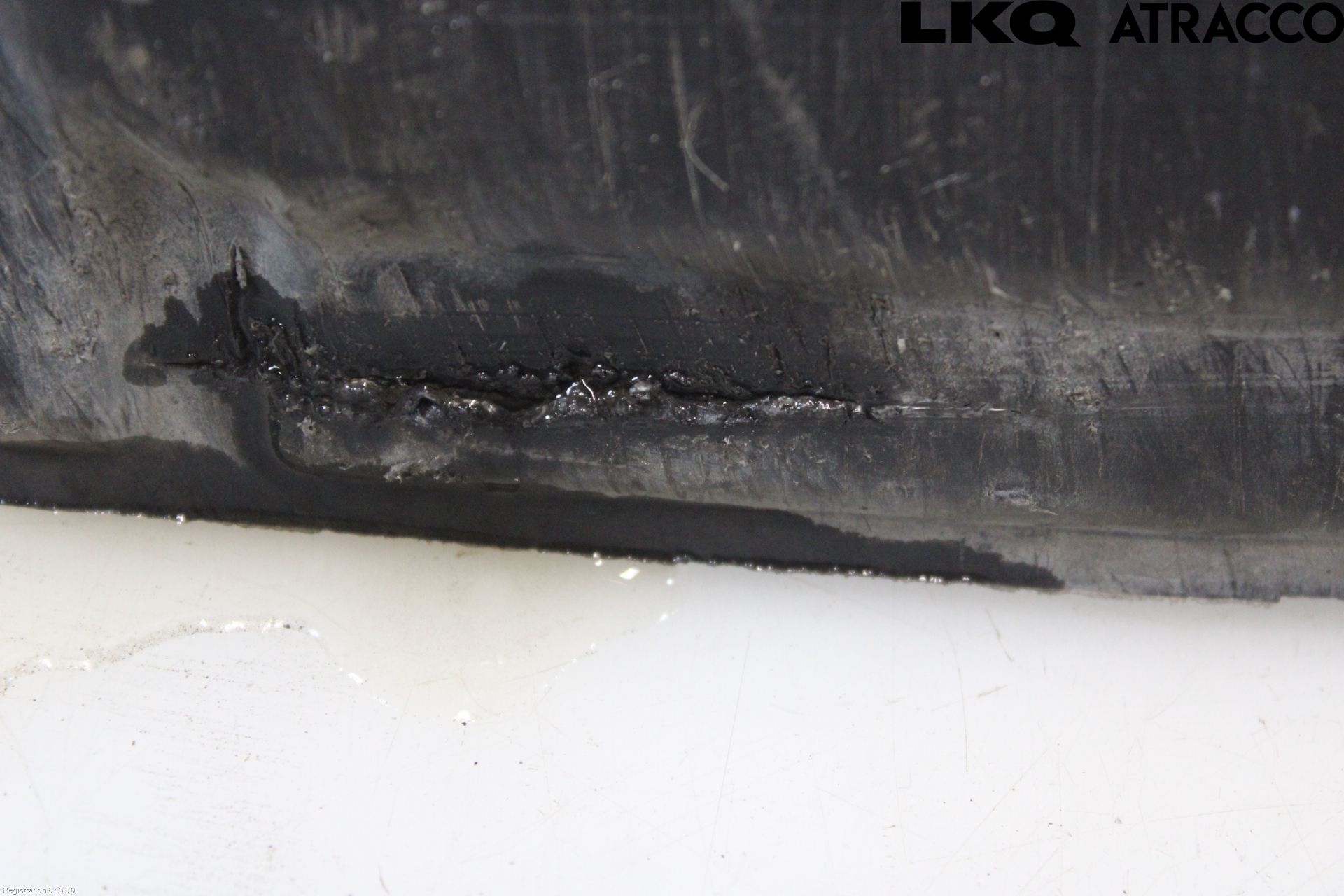 Volkswagen VW PASSAT 11-14 Hasplåt Plåt-Plast