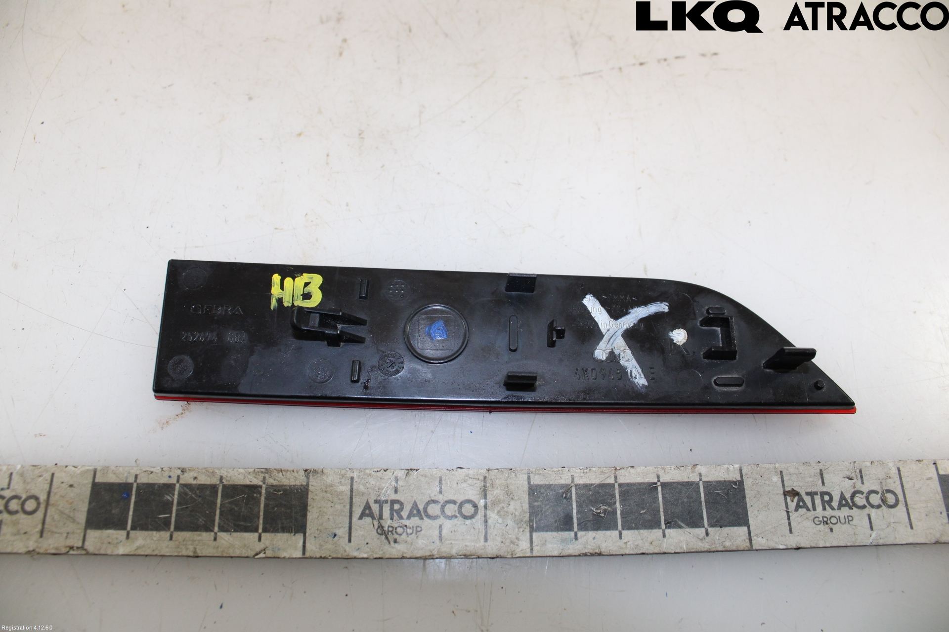 Audi A6 F2/C8 19- Dimljus/Reflex Bak