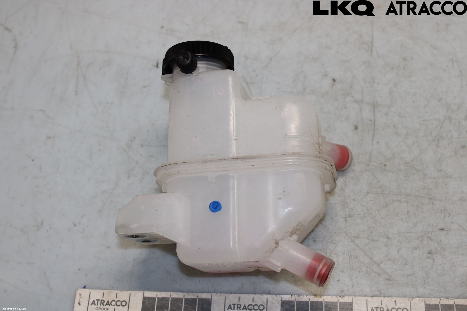 Toyota COROLLA CROSS XG10 22- Expansionstank