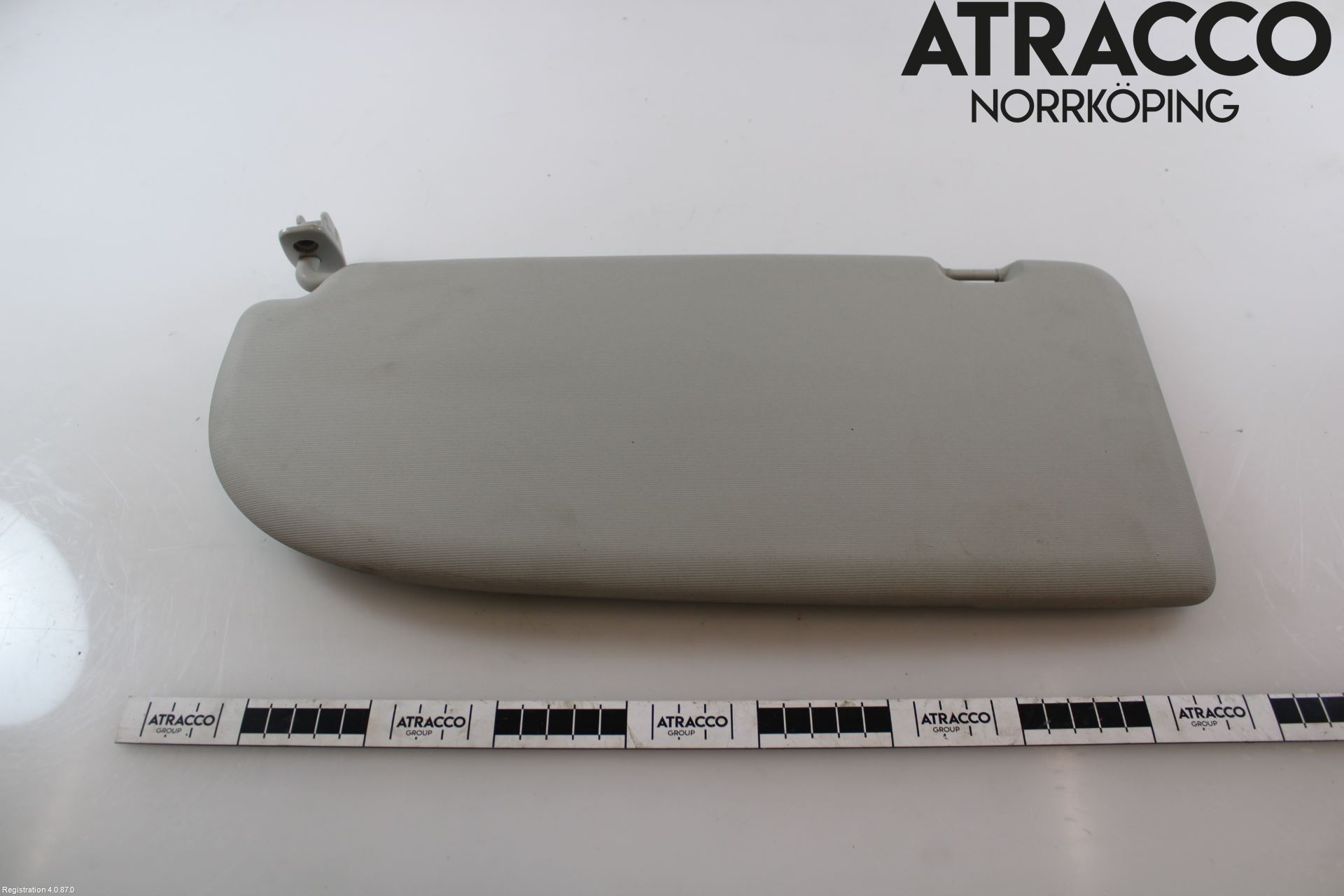 Volkswagen VW CADDY      04-10 Solskydd